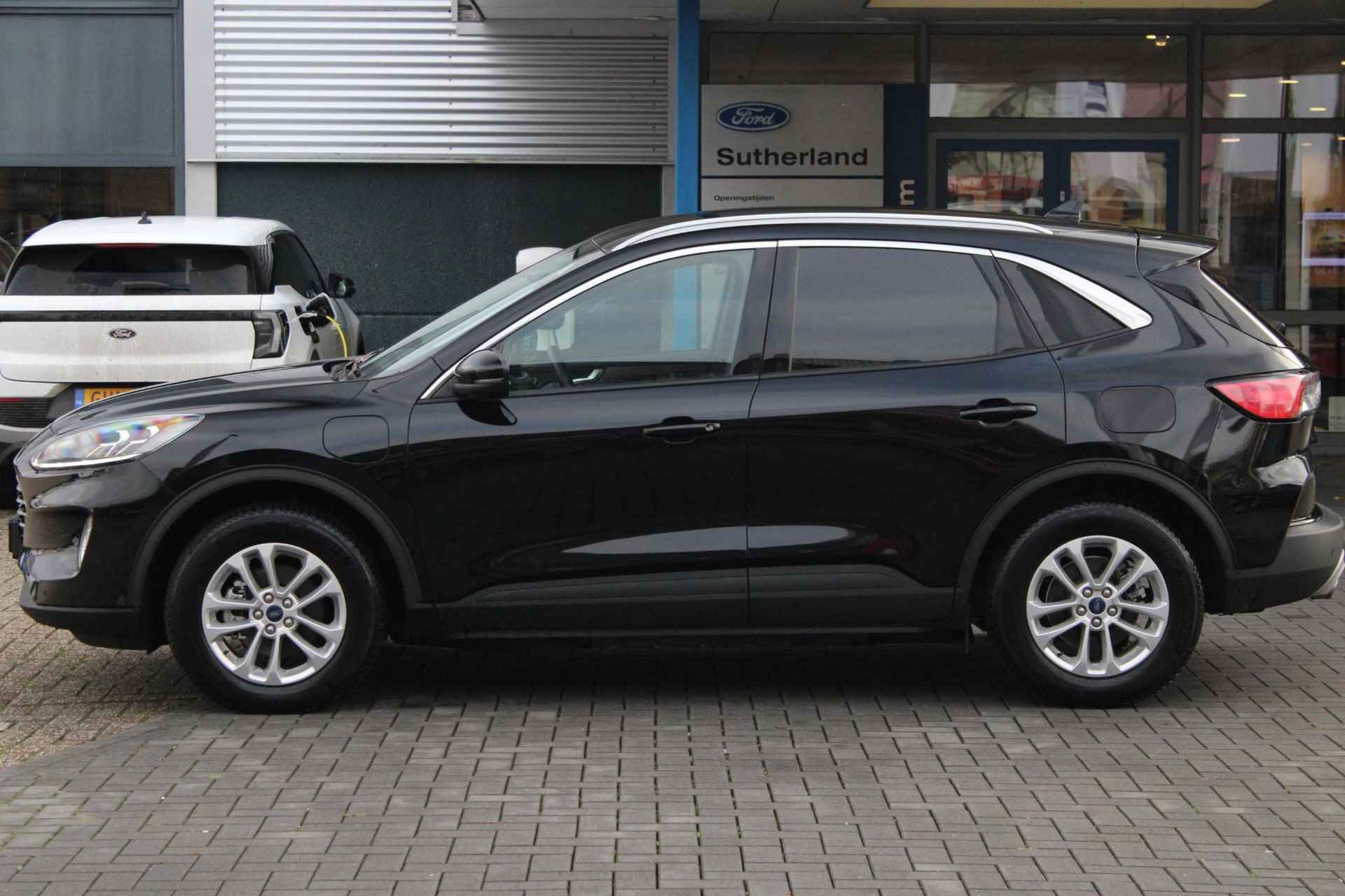 Ford Kuga 2.5 PHEV Titanium X 225pk | Winterpack | SYNC 3 Navigatie | Michelin Cross Climate banden | Elek. achterklep | 1.500kg Trekgewicht - 8/51