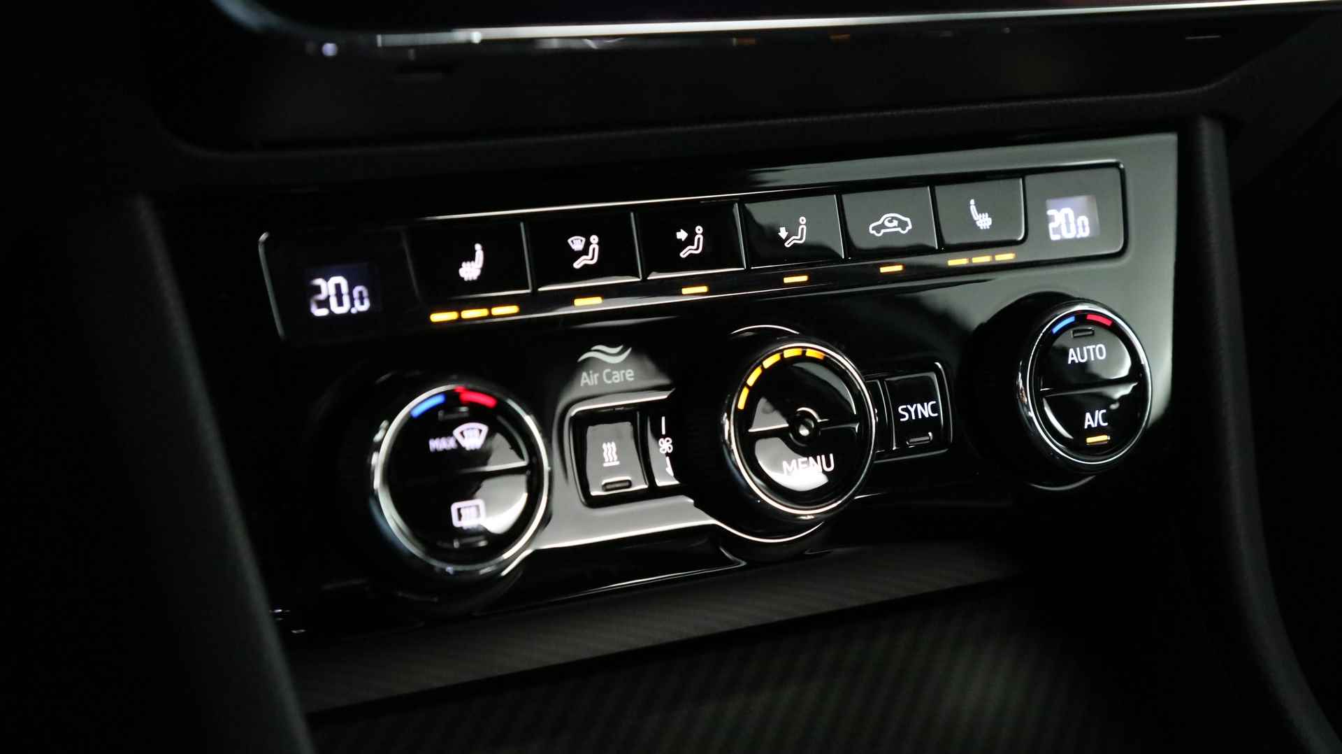 Škoda Superb Combi 1.4 TSI iV 218pk PHEV Sportline Business / Trekhaak / Matrix LED - 30/36