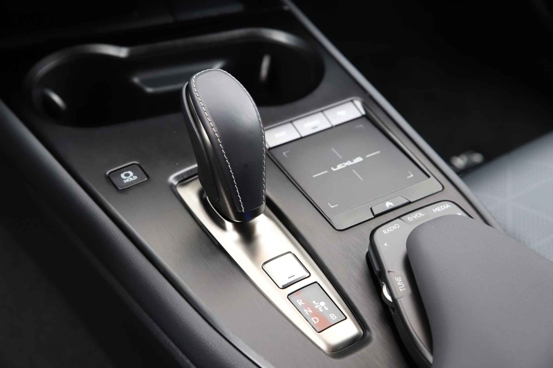 Lexus UX 300e Luxury 204pk Full Electric | Full Options - 27/61