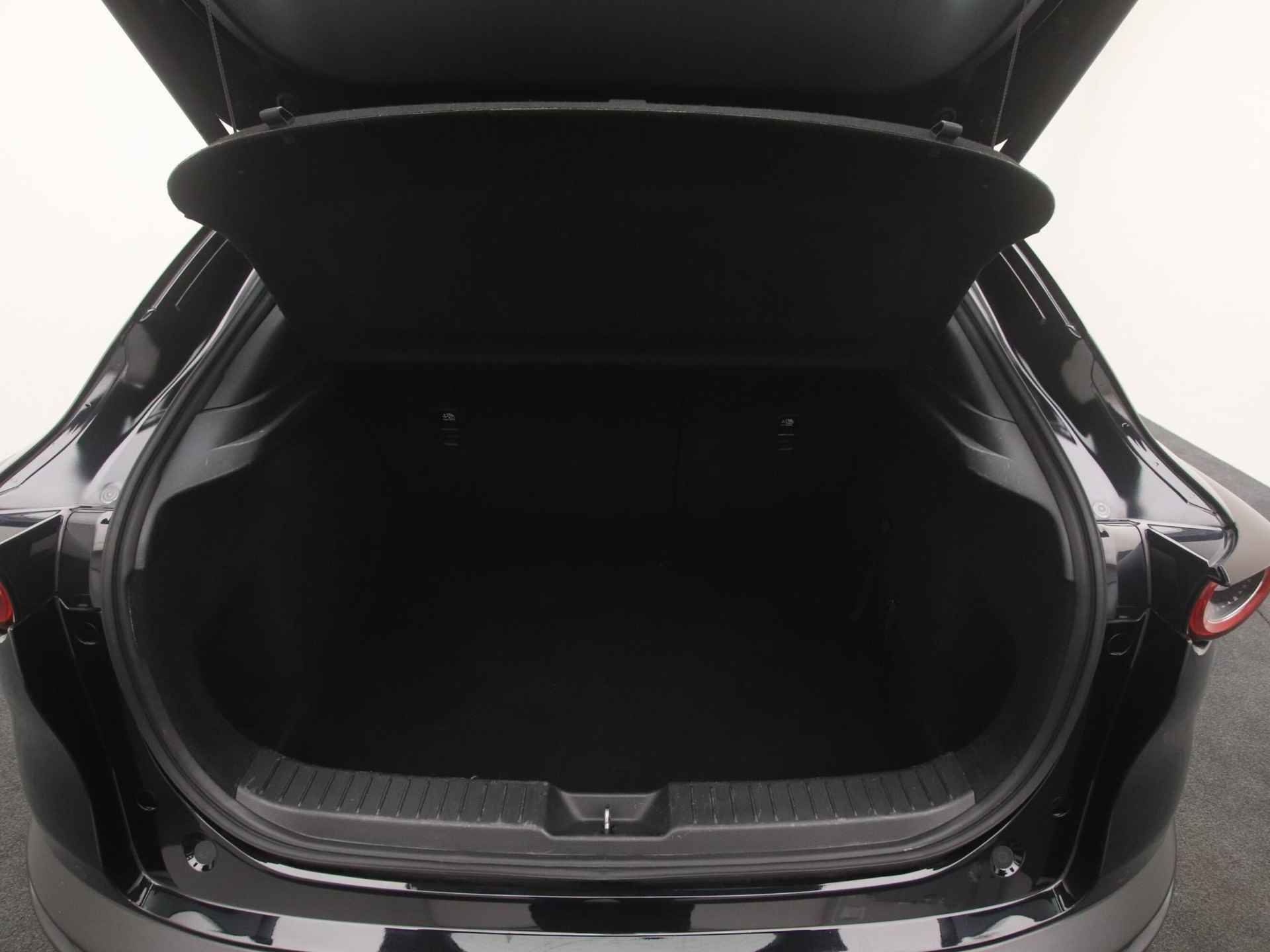 Mazda CX-30 2.0 SkyActiv-X Comfort automaat met afneembare trekhaak : dealer onderhouden - 18/48