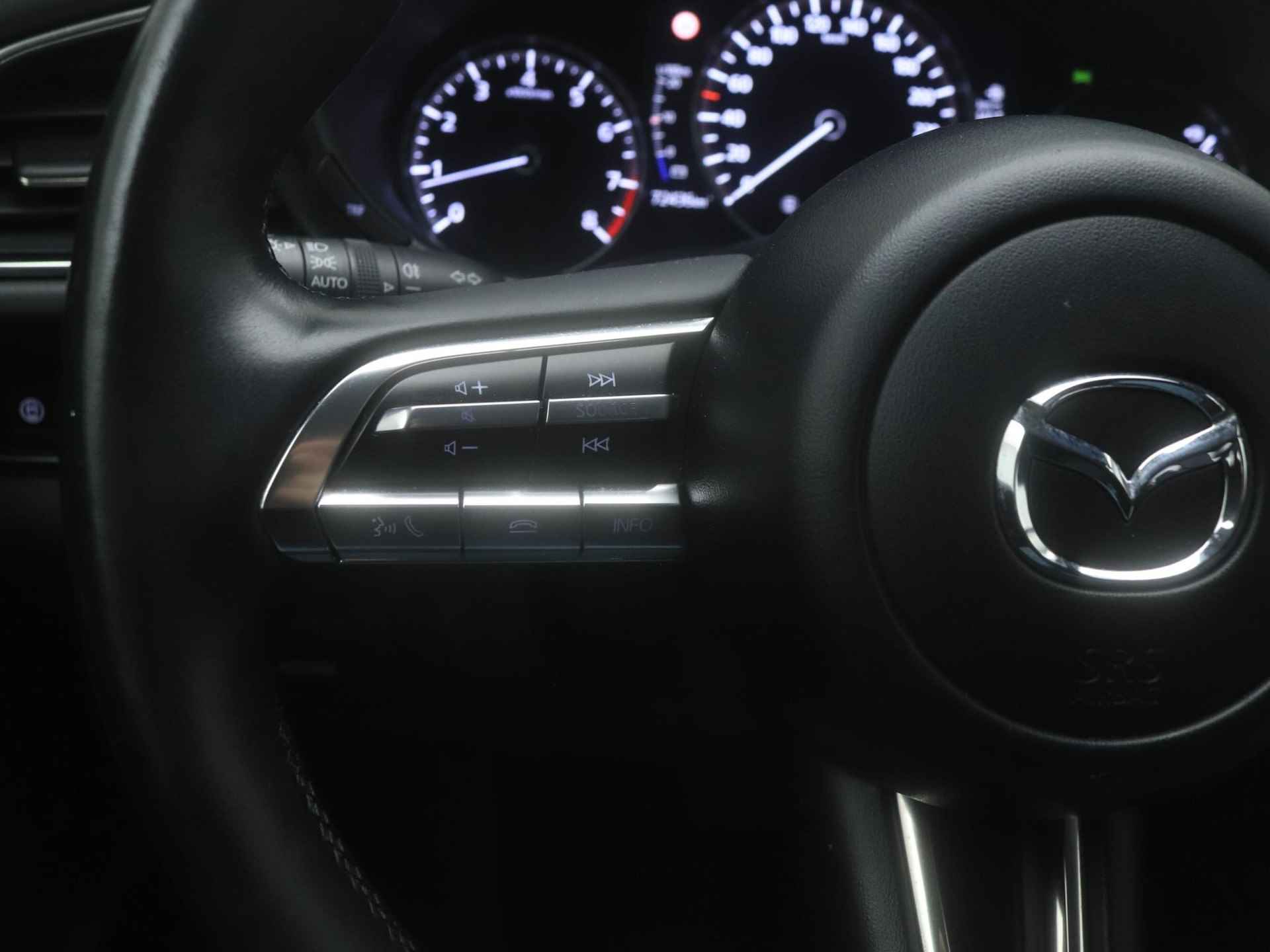 Mazda CX-30 2.0 SkyActiv-X Comfort automaat met afneembare trekhaak : dealer onderhouden - 26/48
