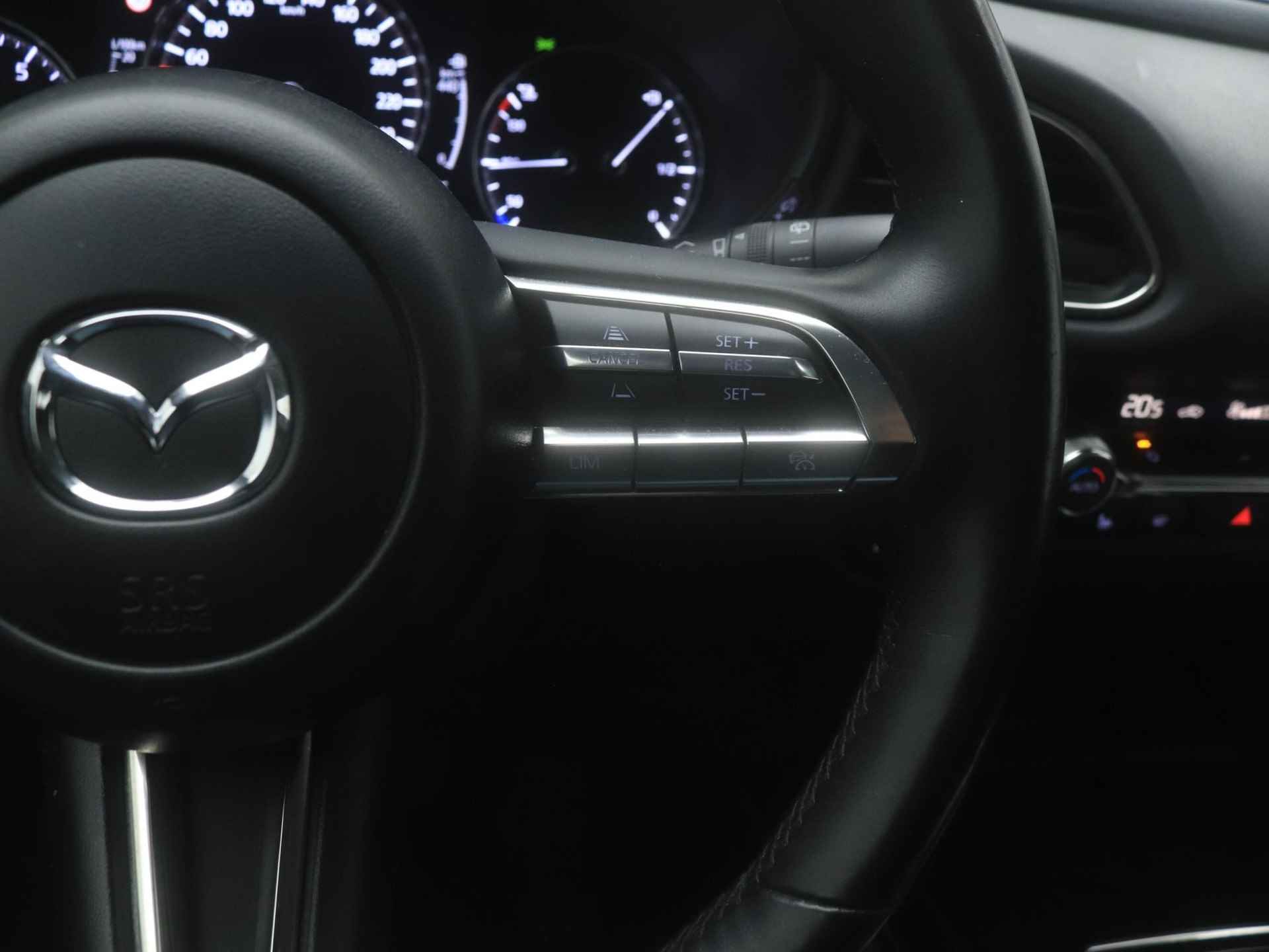 Mazda CX-30 2.0 SkyActiv-X Comfort automaat met afneembare trekhaak : dealer onderhouden - 27/48