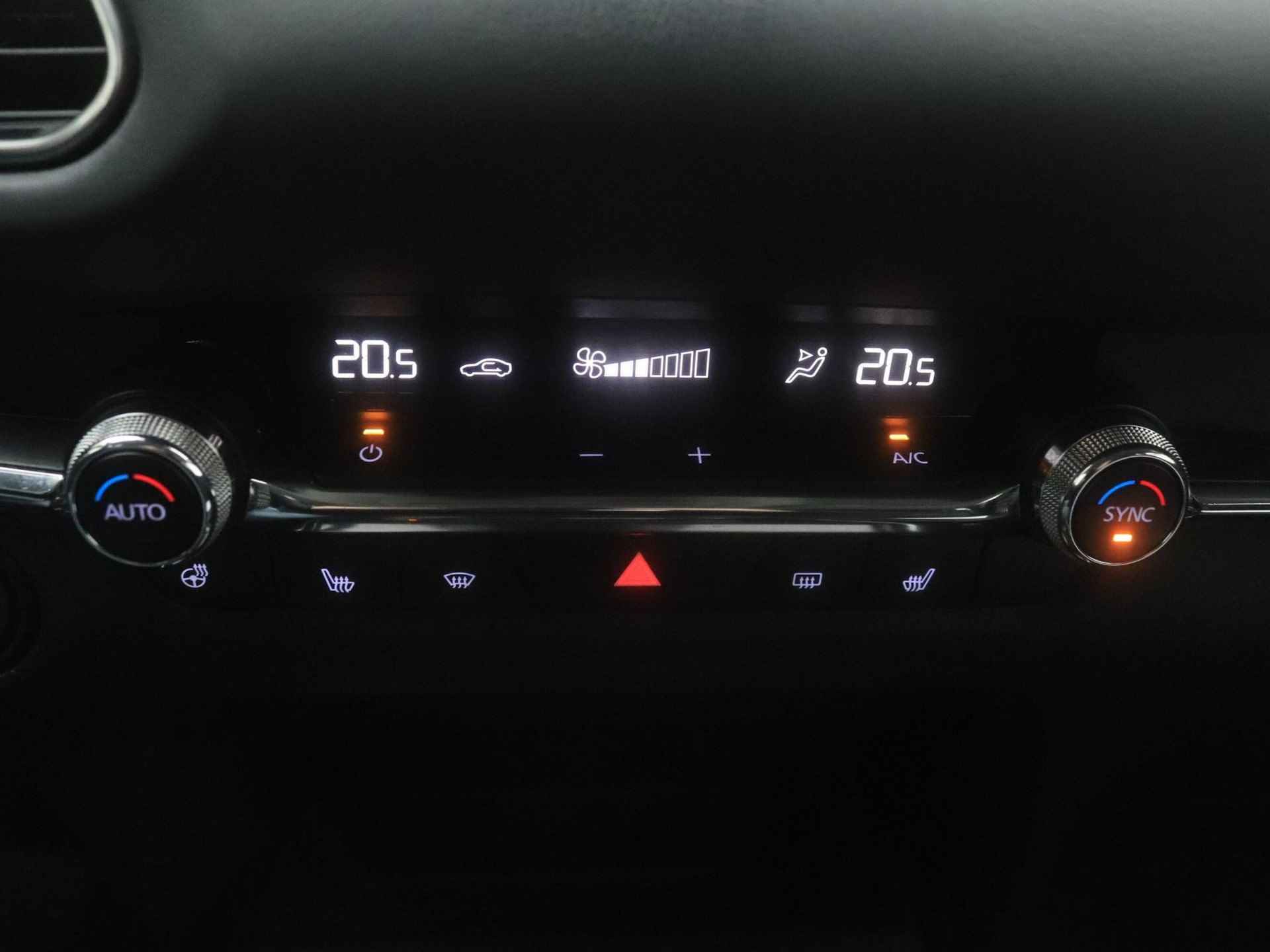 Mazda CX-30 2.0 SkyActiv-X Comfort automaat met afneembare trekhaak : dealer onderhouden - 37/48