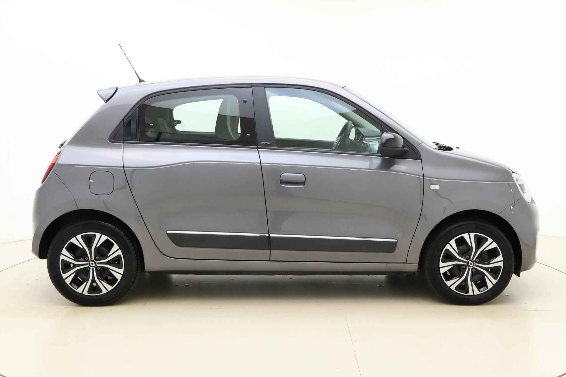 Renault Twingo 1.0 SCe Limited 65 PK | Handgeschakeld | Airco | Elektrische ramen | Parkeersensor | Cruise Control | Radio | Bluetooth | 1e eigenaar - 10/32