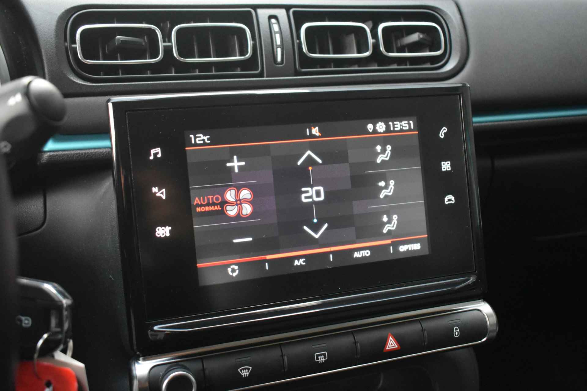 Citroën C3 1.2 PureTech Feel | Navi By App | Parkeersensoren | 1e Eigenaar | Apple Carplay | Android Auto | Cruise Control | !! - 20/46