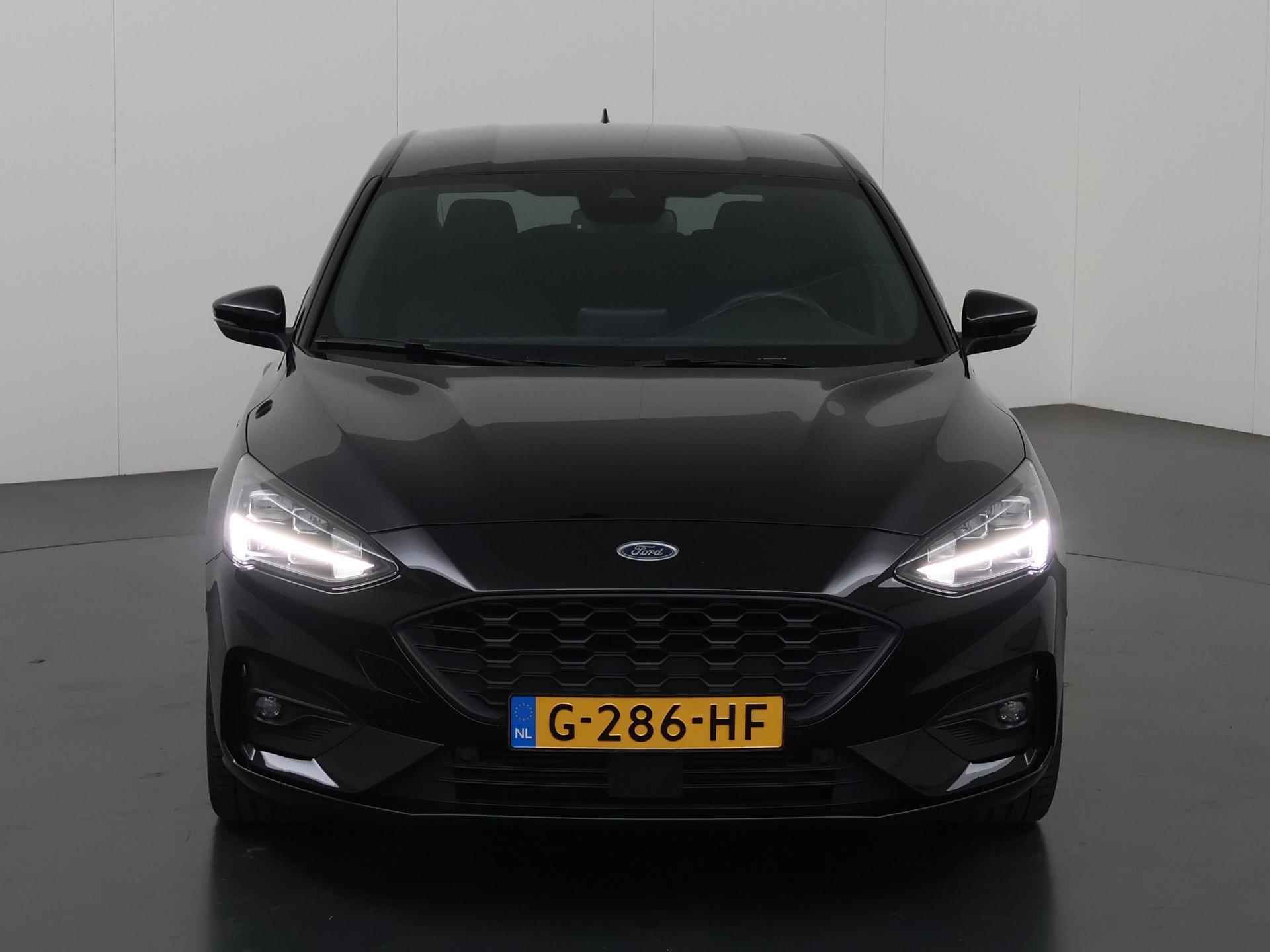 Ford Focus 1.0 EcoBoost ST Line Business | Adaptive cruise control | Navigatie | Stoelverwarming | B&O Audio | Achteruitrijcamera | Full LED koplampen - 4/42