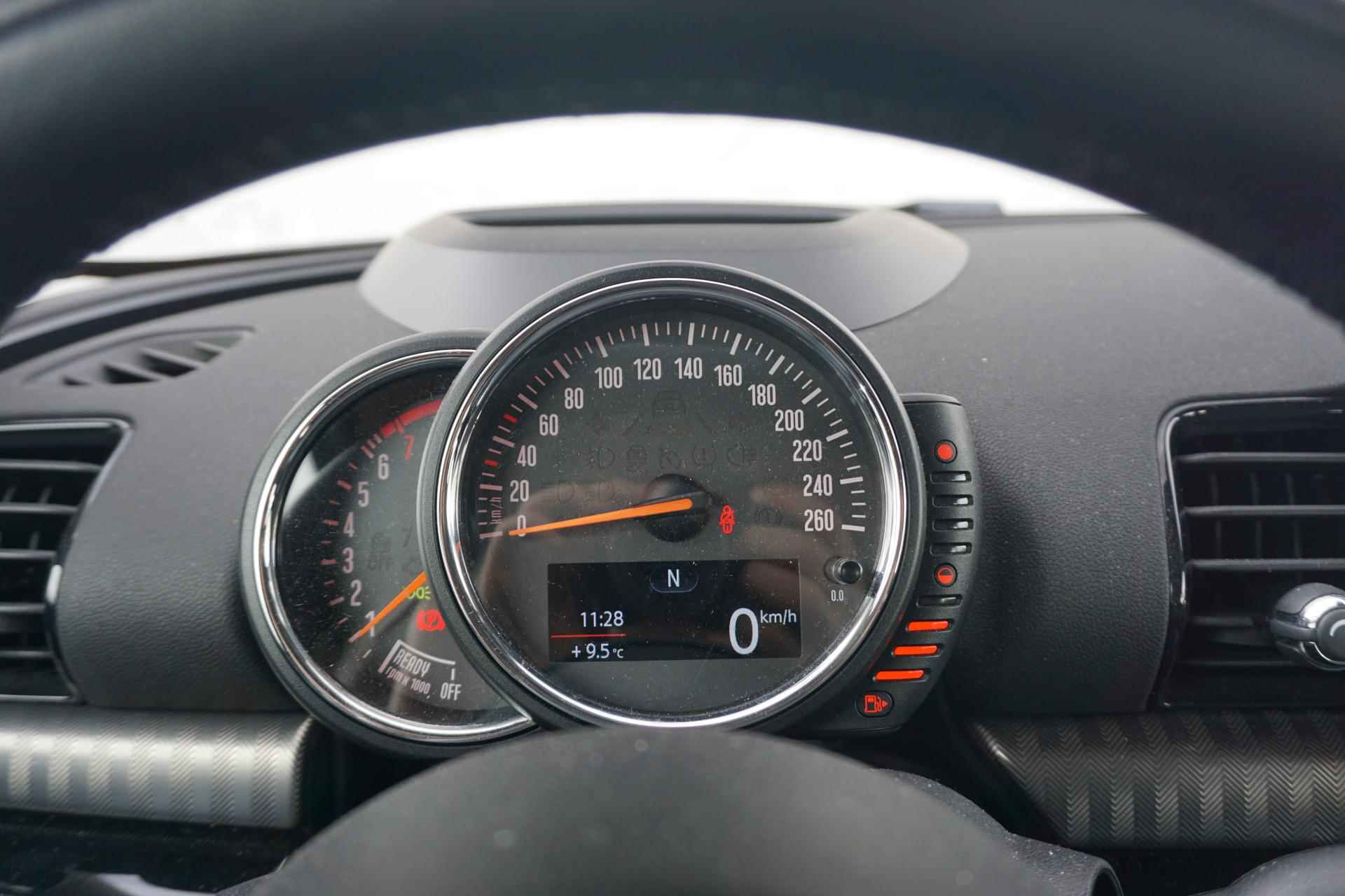 MINI Clubman Cooper Chili + Head Up Display | Showroom Sale - 10/20