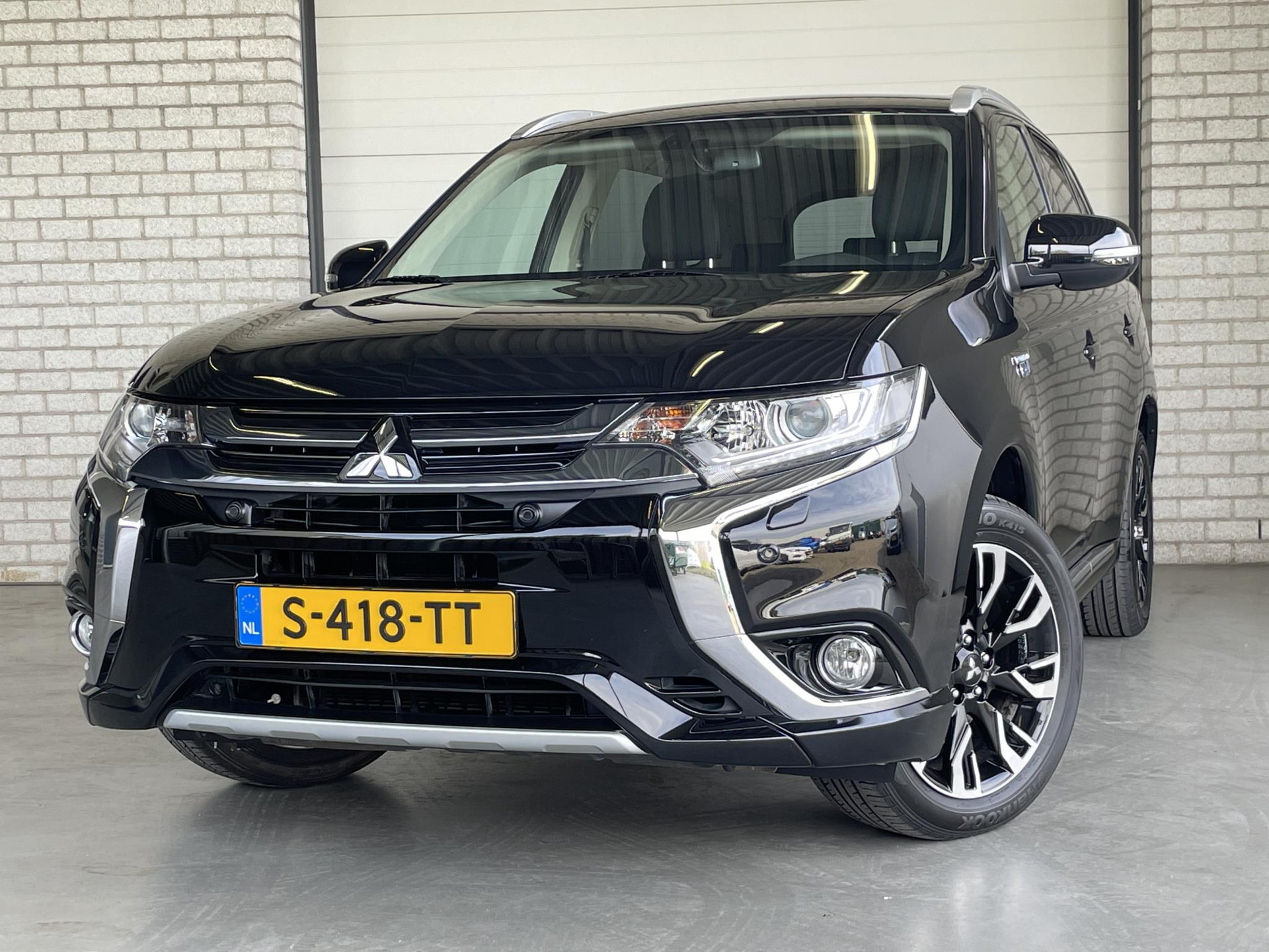 Mitsubishi Outlander 2.0 PHEV Executive Edition 4WD bij viaBOVAG.nl