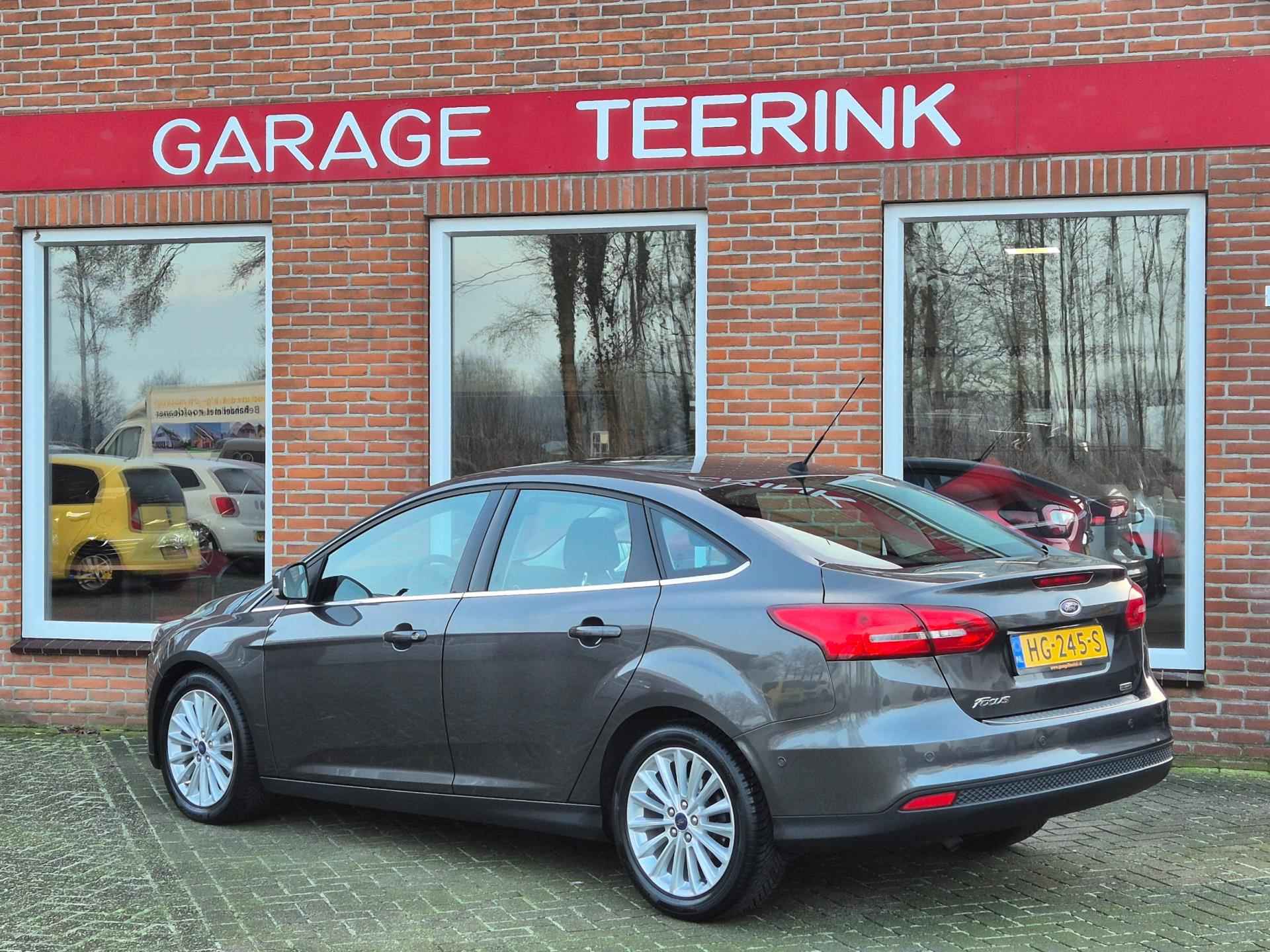 Ford Focus 1.0 Titanium Edition 125PK 4drs clima, cruise, navi, pdc, parkassist, lmv RIJKLAAR - 5/20