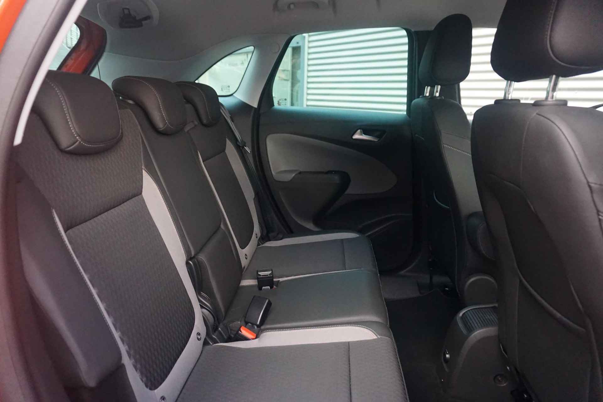 Opel Crossland X 1.2 Turbo Innovation AGR stoelen | Winterpakket | Navigatie Pro | HUD | Climate Control | Carplay/AndroidAuto | - 16/41