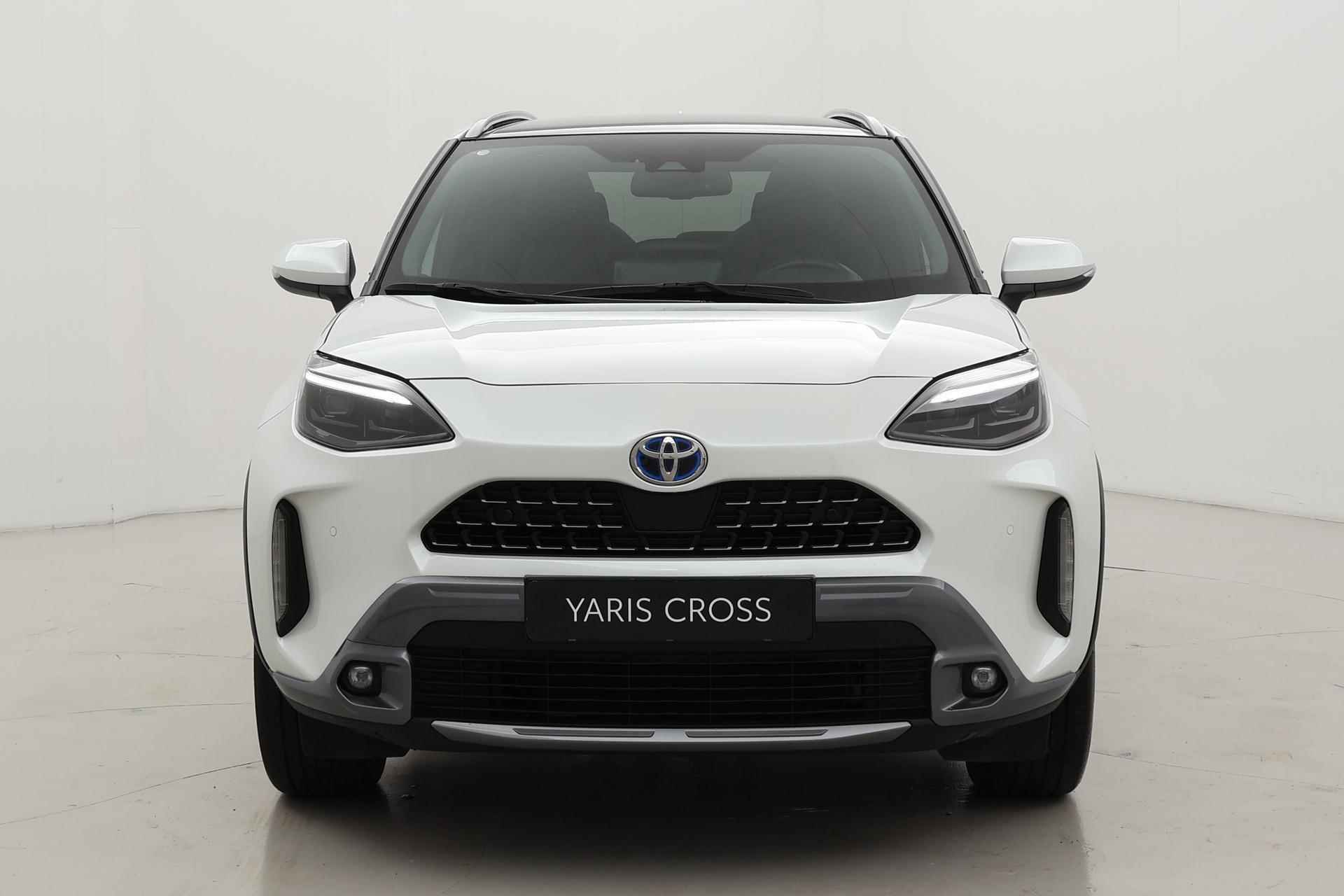 Toyota Yaris Cross 1.5 Hybrid Adventure | Panoramadak | Navigatie | JBL | Head-up display | 18 inch | Parkeersensoren voor/achter | Dodehoek detectie - 15/41