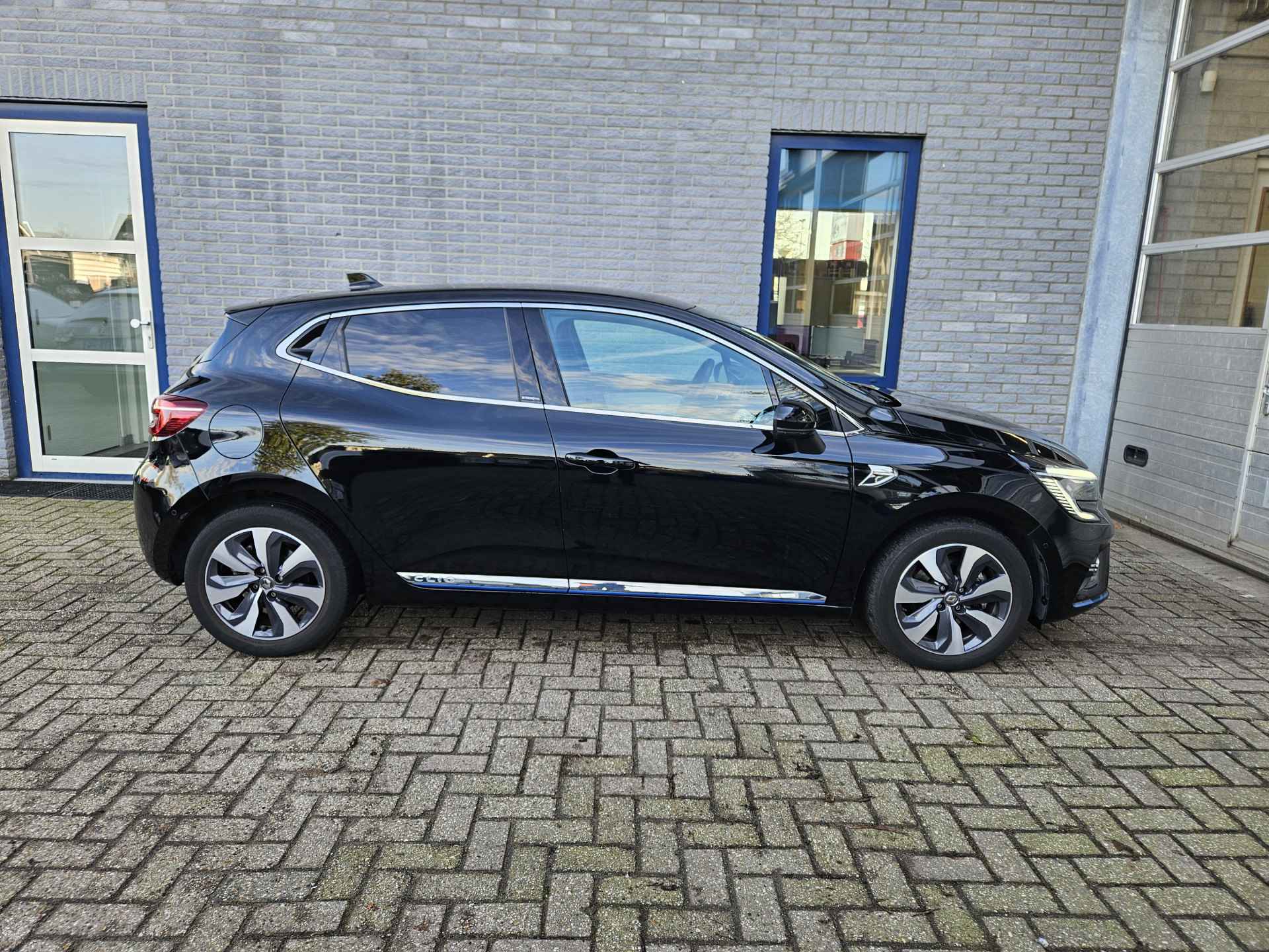 Renault Clio 1.6 E-Tech Hybrid 140 R.S. Line Inclusief Afleveringskosten - 2/27