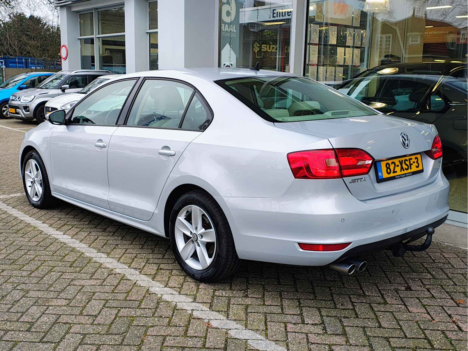 Volkswagen Jetta 1.4 TSI HIGHLINE Clima | Cruise | Trekhaak | Houtinleg - 4/32