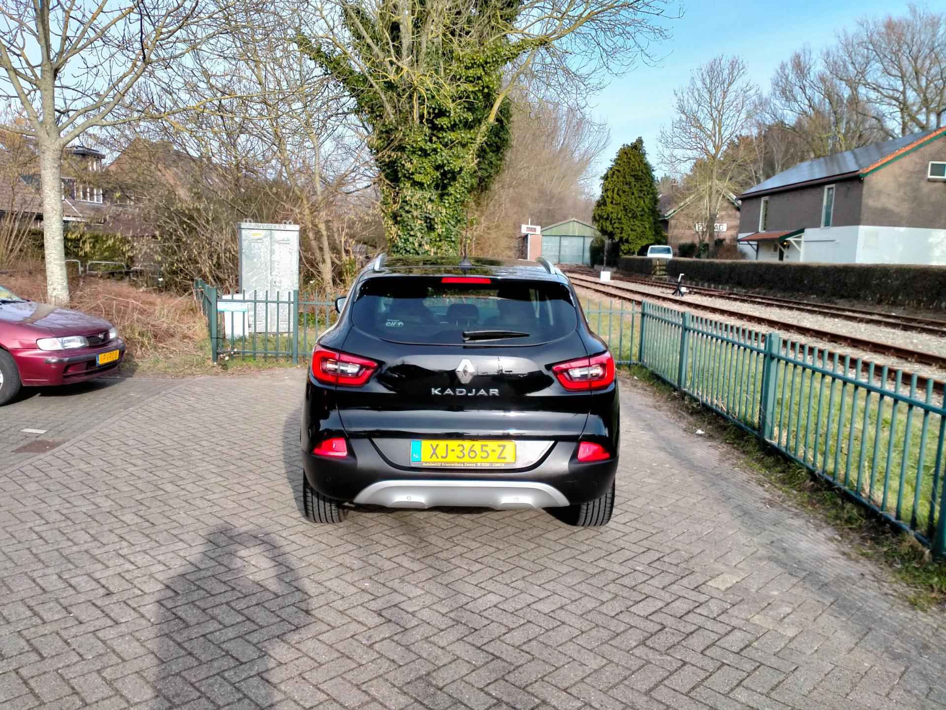 Renault Kadjar 1.2 TCe Bose panoramadak 19"lmv navi pdc ALLINPRIJS - 7/36