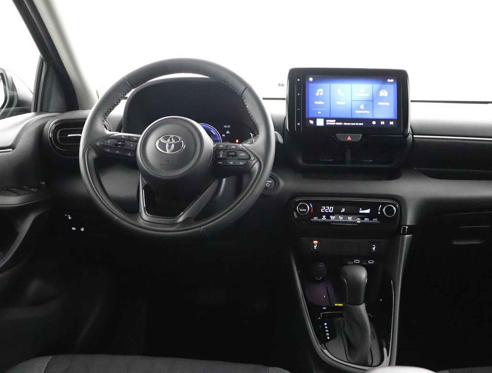 Toyota Yaris 1.5 Hybrid 115 First Edition Limited | Stoelverwarming | Stuurwiel verwarming | Apple carplay | - 44/50