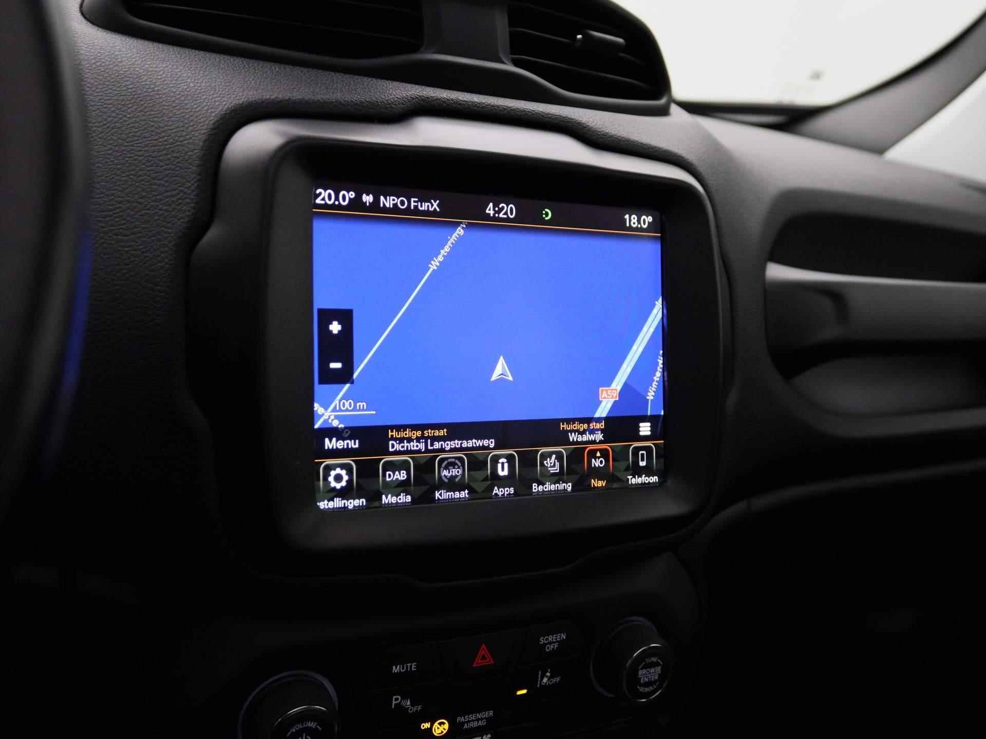 Jeep Renegade 1.0T Freedom | Panorama dak | Leder | Navigatie | Climate control | Camera | Parkeer sensoren | LMV | LED | Schuifdak | Stoel/stuur verwarming - 18/40