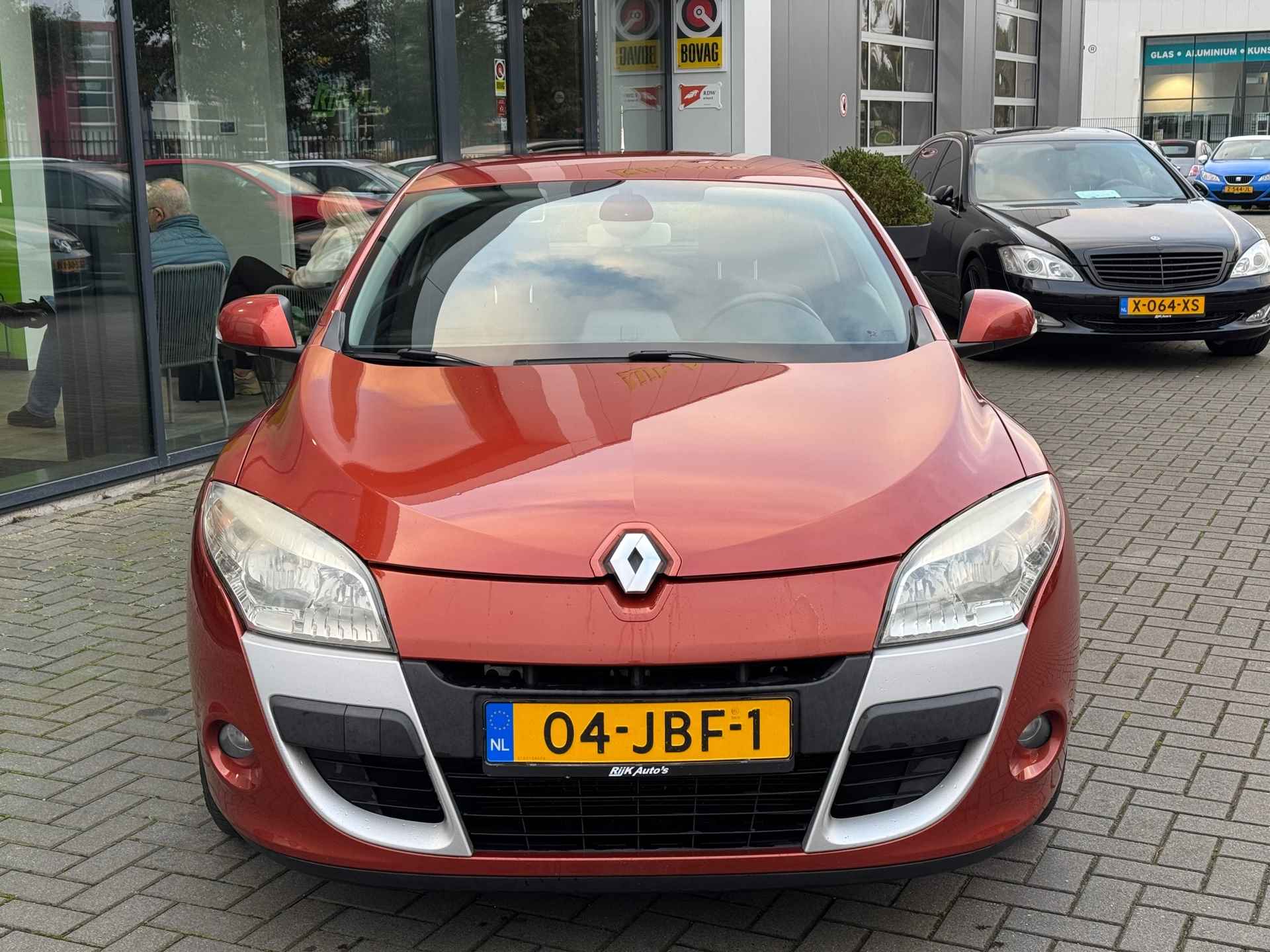 Renault Mégane Coupé 1.6 Sélection Business Sport - 15/23