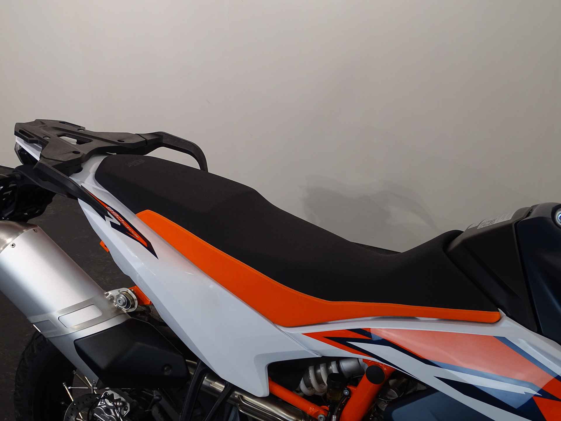 KTM 890 ADVENTURE R - 5/11