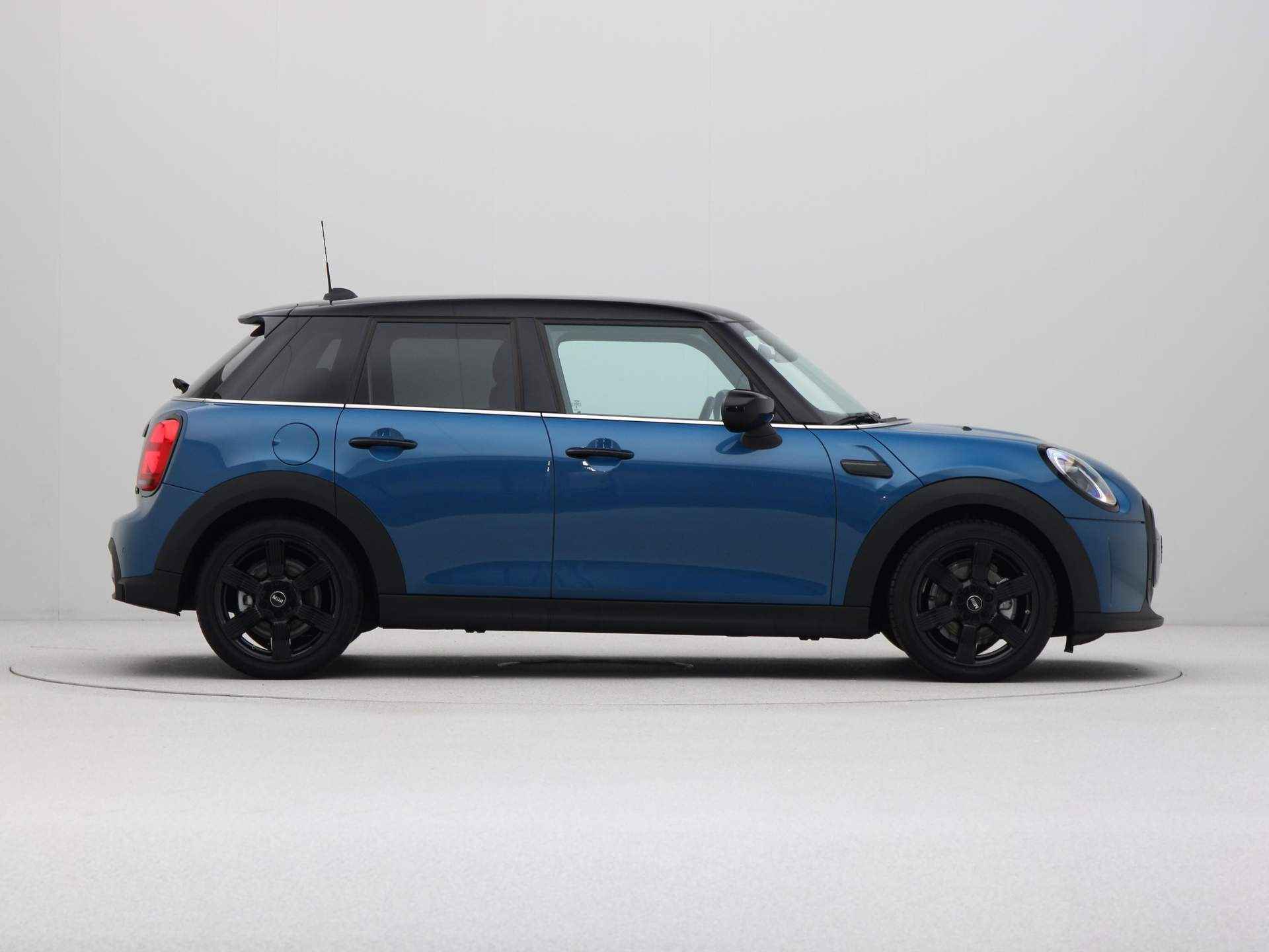 MINI 5-deurs Cooper Camden Edition Aut. - 9/22