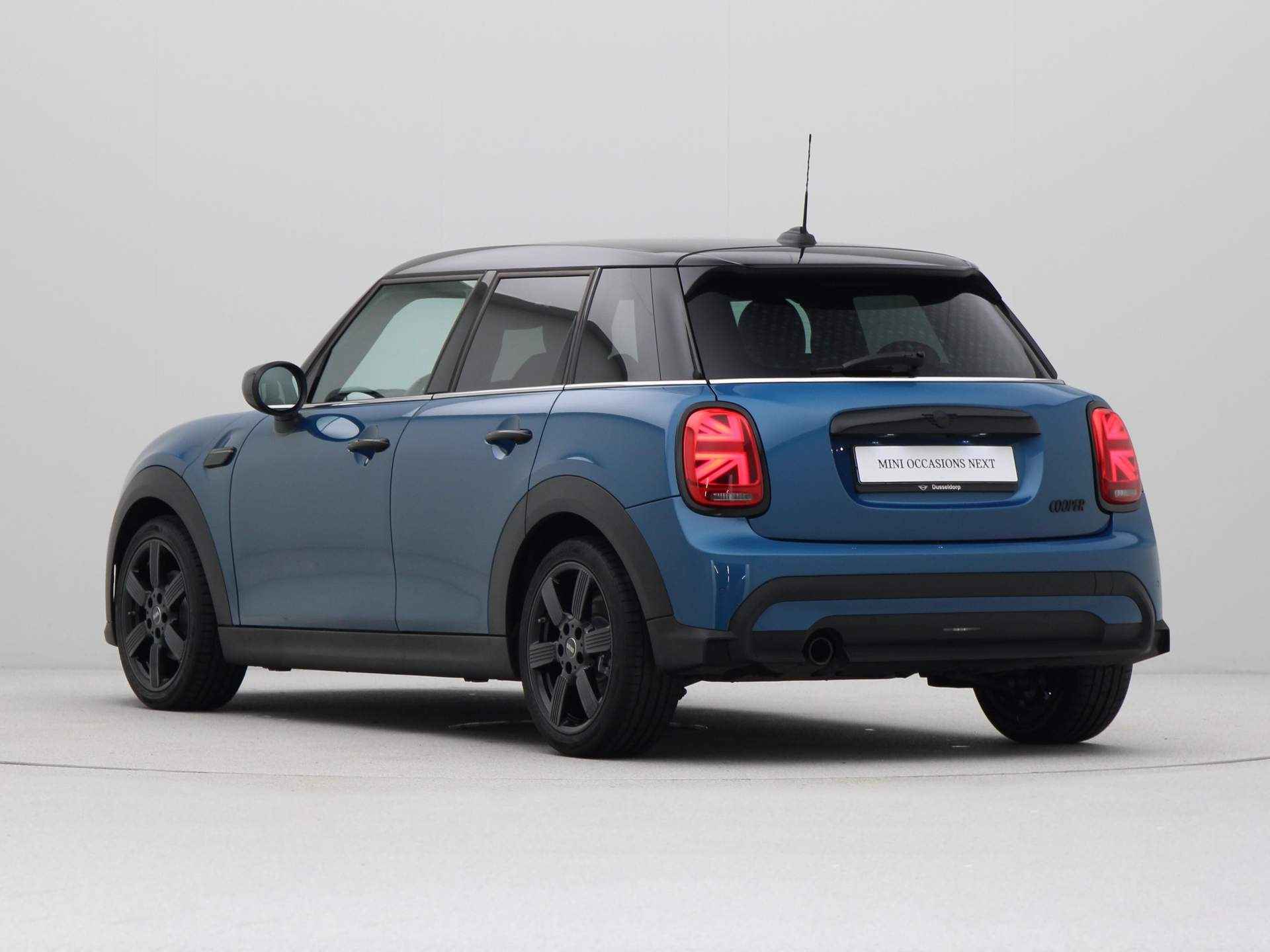 MINI 5-deurs Cooper Camden Edition Aut. - 12/22