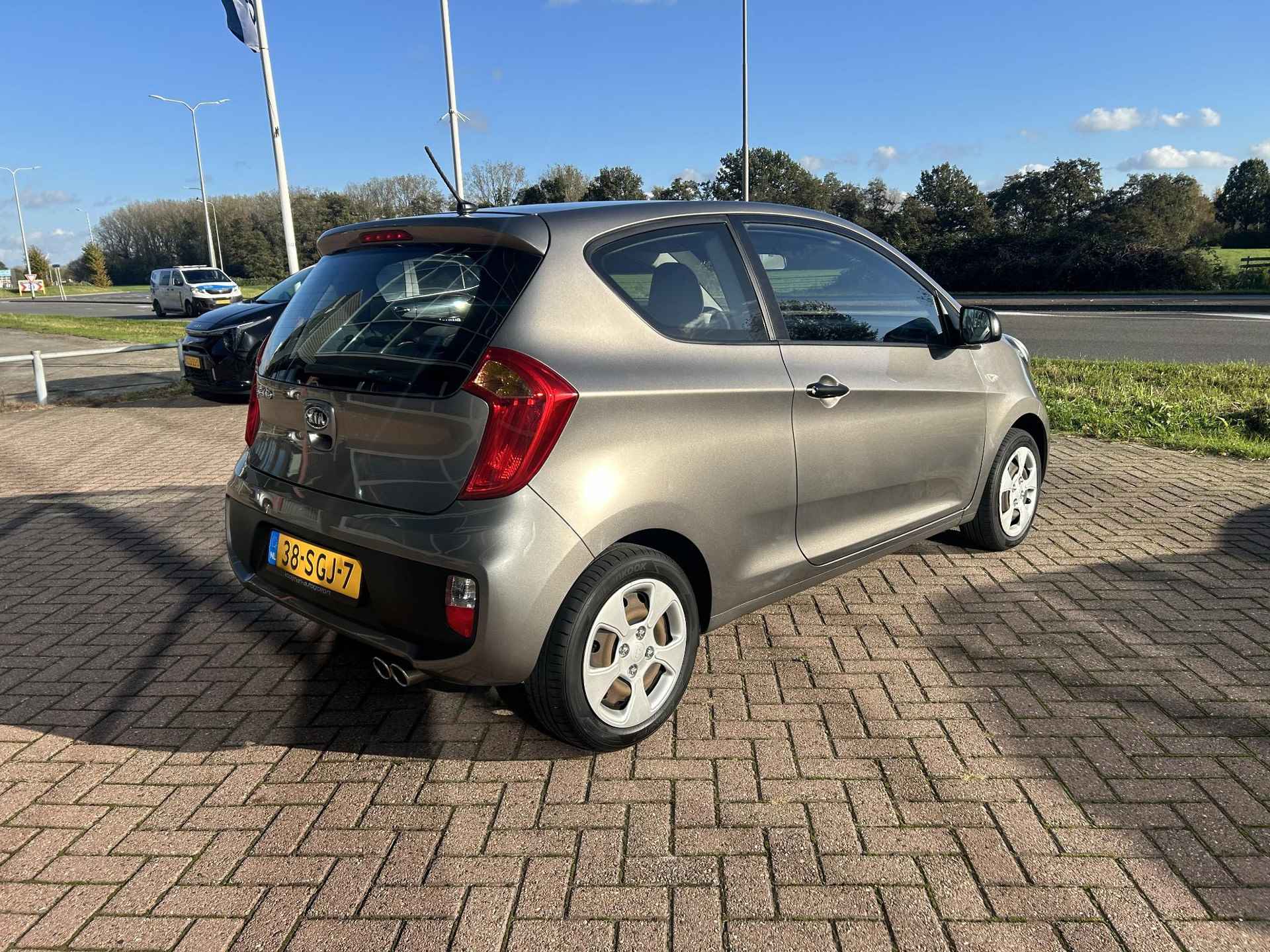 Kia Picanto 1.2 CVVT Airco | Eindejaarsacties t/m 31 December! | 4 Cilinder | 84PK | Airco | Centrale deurvergrendeling | - 5/10