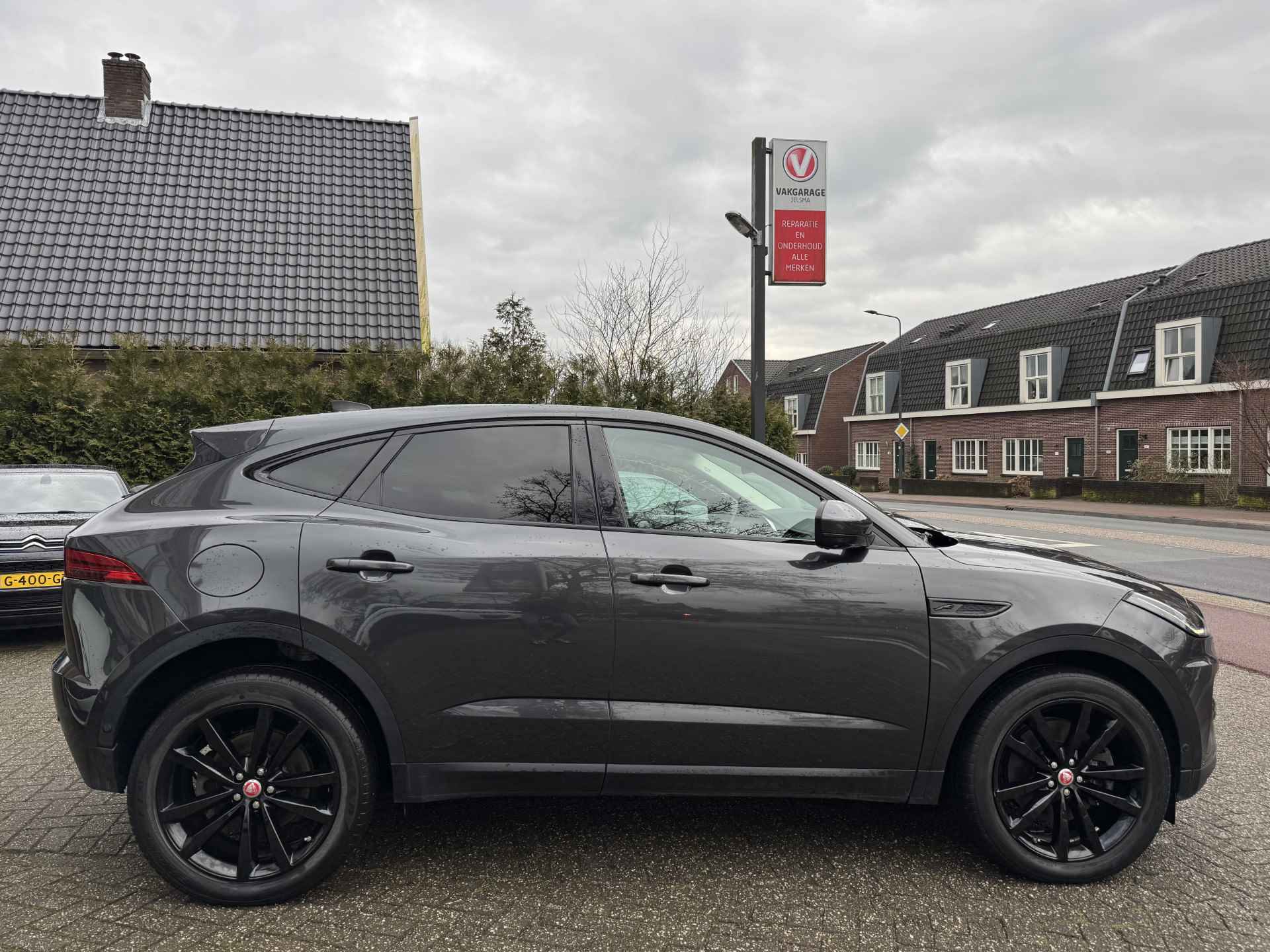 Jaguar E-Pace 2.0 P250 AWD S Aut. Leer | Trekhaak | Camera - 8/40