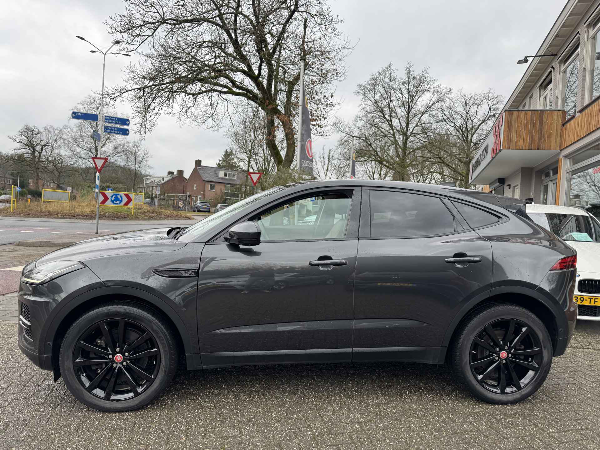 Jaguar E-Pace 2.0 P250 AWD S Aut. Leer | Trekhaak | Camera - 29/40