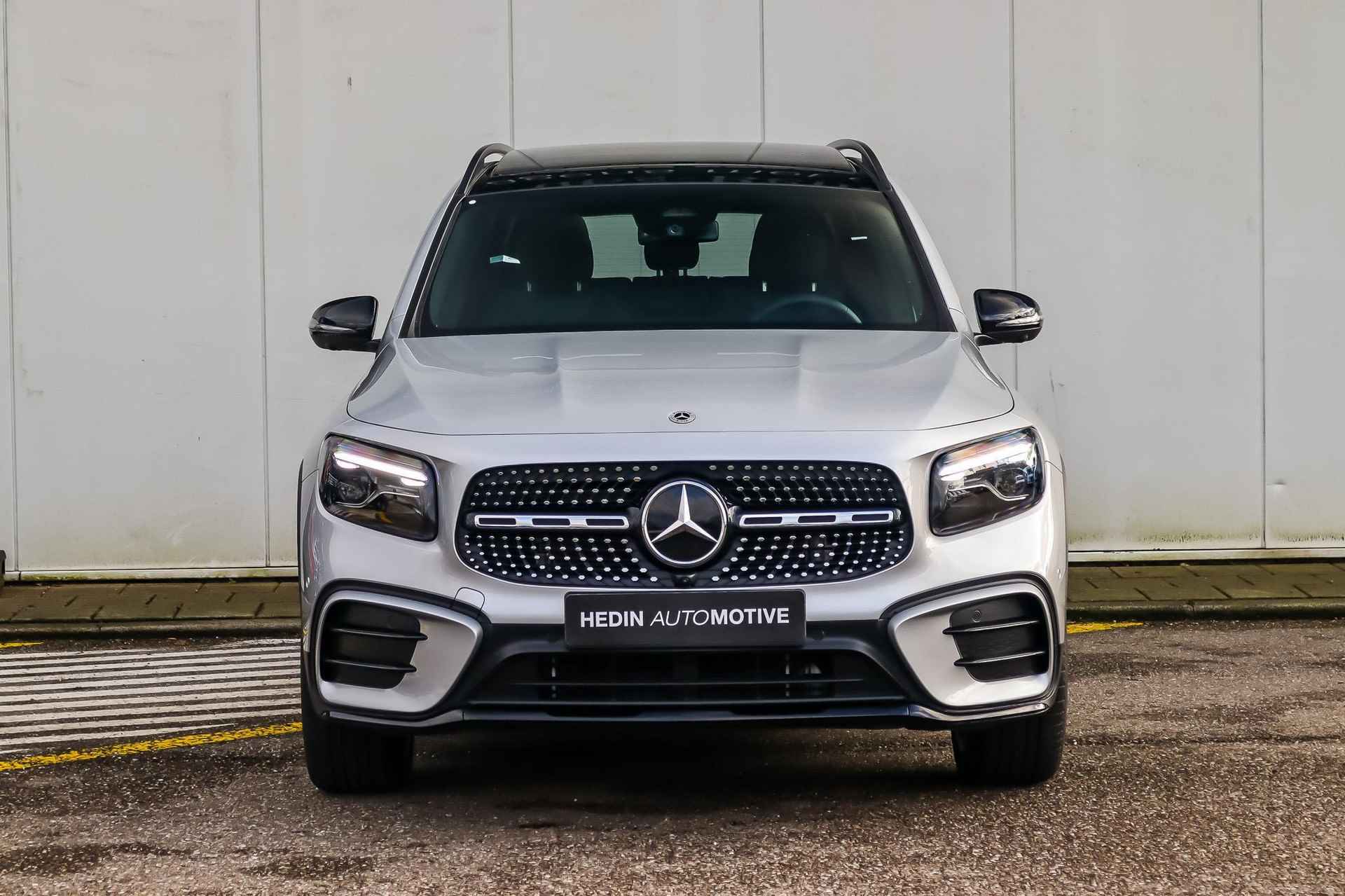 Mercedes-Benz GLB GLB 200 Automaat AMG Line | Premium Plus Pakket | Nightpakket | Panoramadak | Trekhaak - 6/39