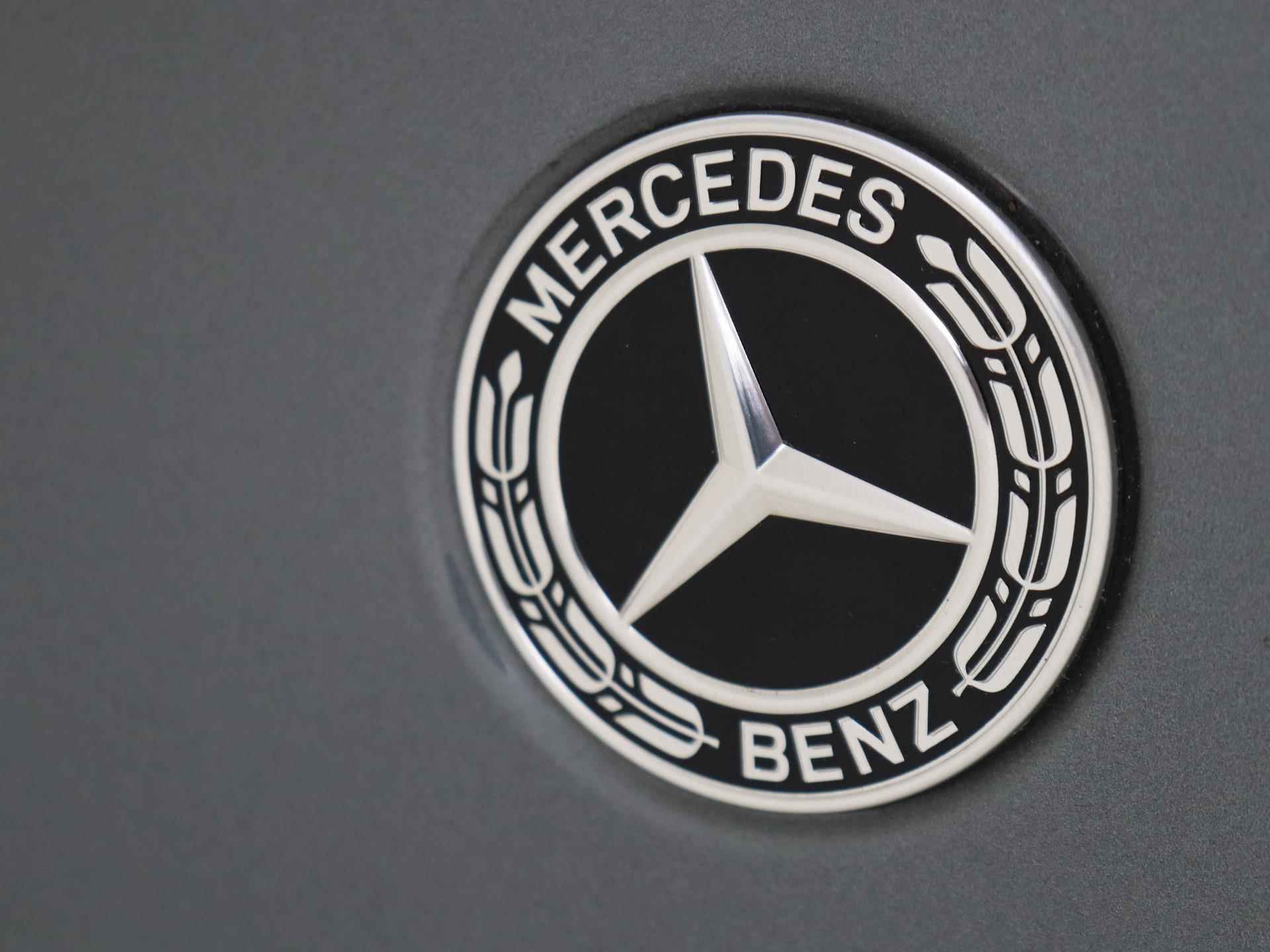 Mercedes-Benz EQE 350+ Launch Edition Luxury Line 91 kWh / Panorama dak / Burmester / Memory Stoelen - 30/34