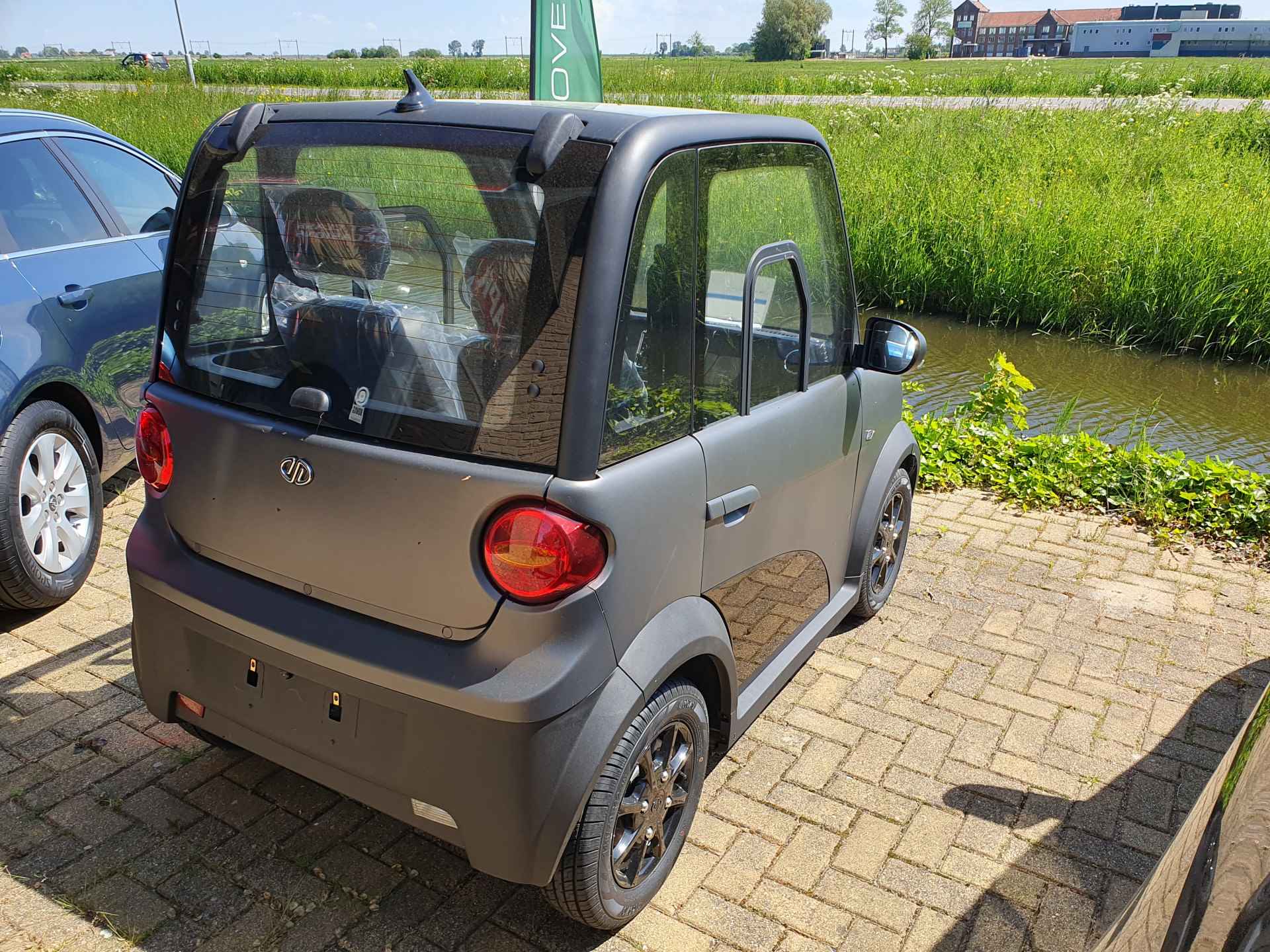 Move Brommobiel CityCar Plus pakket incl airco, navi, el. ramen voorraad aanbieding CityCar elektrisch  45 km/u Van 11.900 voor € 10.900 - 6/6