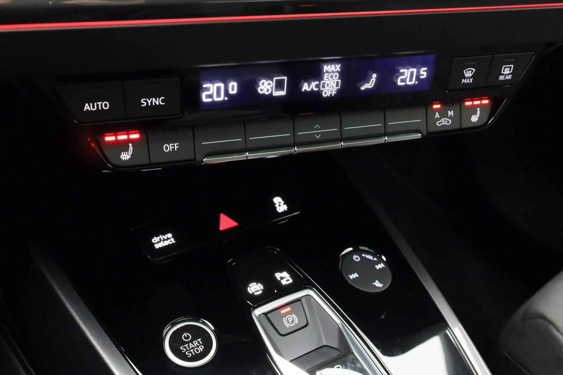 Audi Q4 Sportback e-tron 50 299PK quattro S edition 77 kWh | Pano | HUD | Camera | SONOS sound  | Standkachel | 21 inch - 18/52