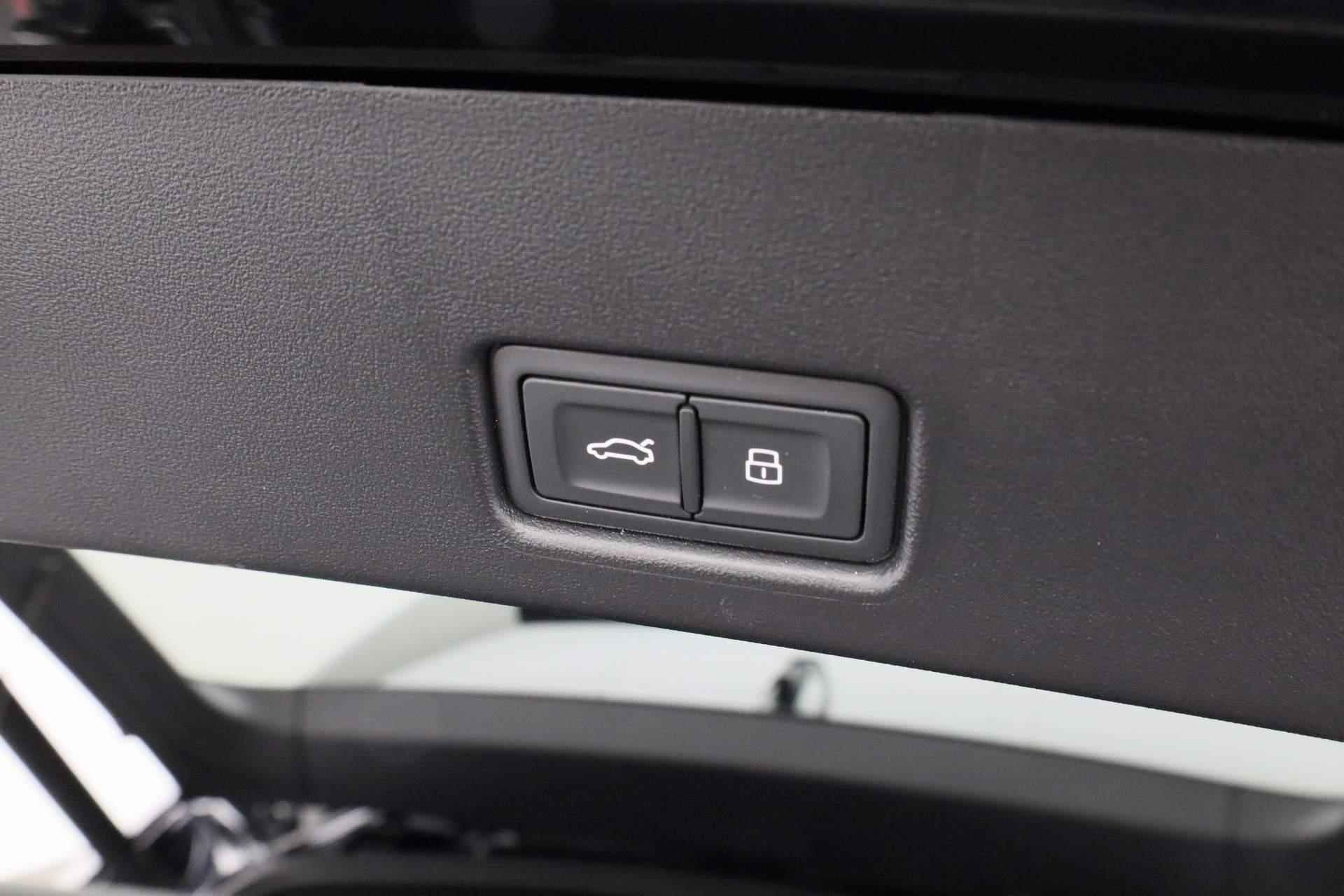 Audi Q4 Sportback e-tron 50 299PK quattro S edition 77 kWh | Pano | HUD | Camera | SONOS sound  | Standkachel | 21 inch - 51/52