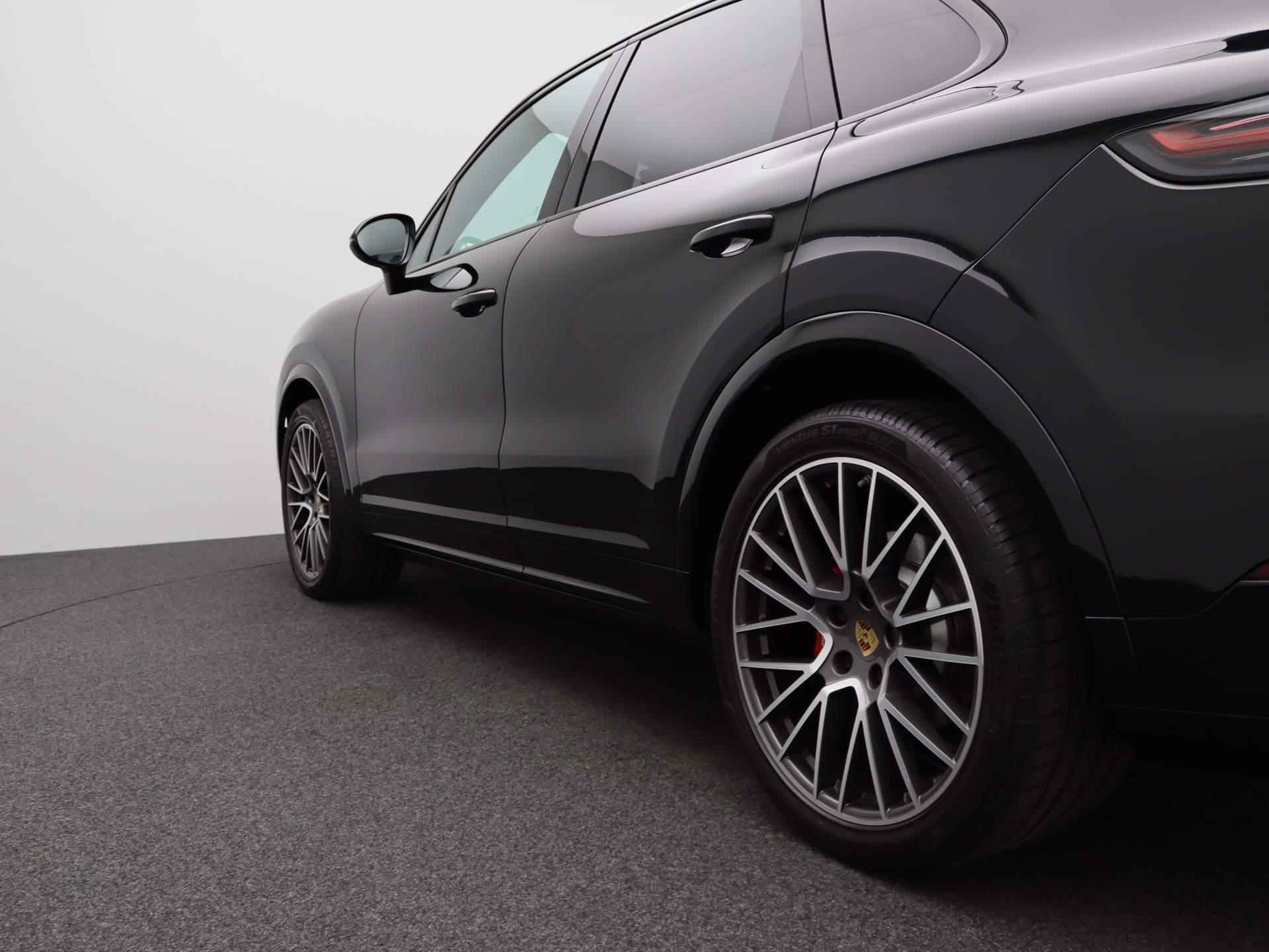 Porsche Cayenne 2.9 S | NP Eur 161.766,- | 440PK | HiFi | Luchtvering | Sport Chrono | Panorama dak | 14 Weg Stoelen | Stoel Memory | Stoel Verw. Voor + Achter | Sport Design | 21" RS Velgen - 40/50