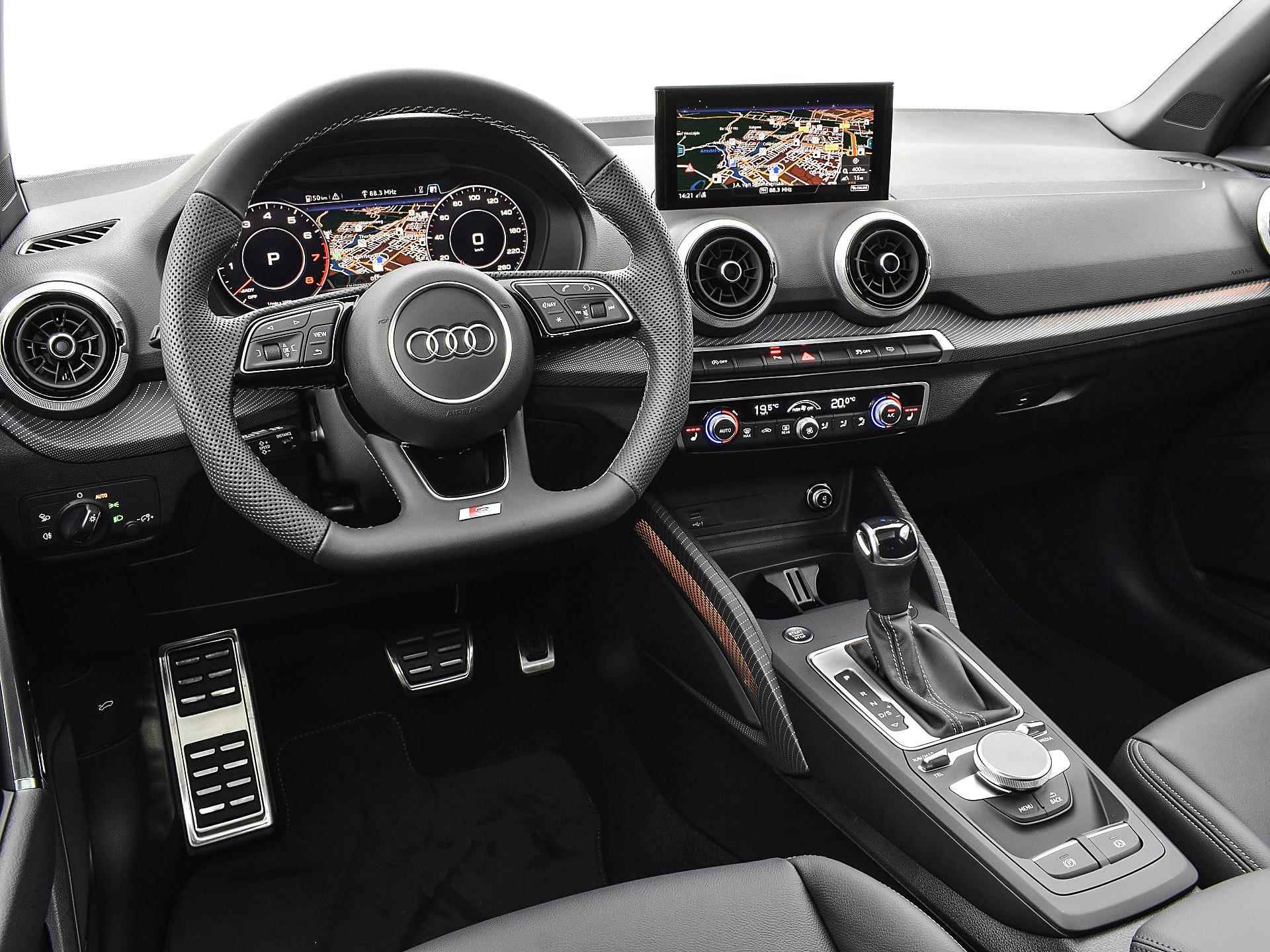 Audi Q2 S Edition 35 TFSI 150 PK · Glazen panoramadak · SONOS Premium 3D · 18" LM Velgen - 14/36