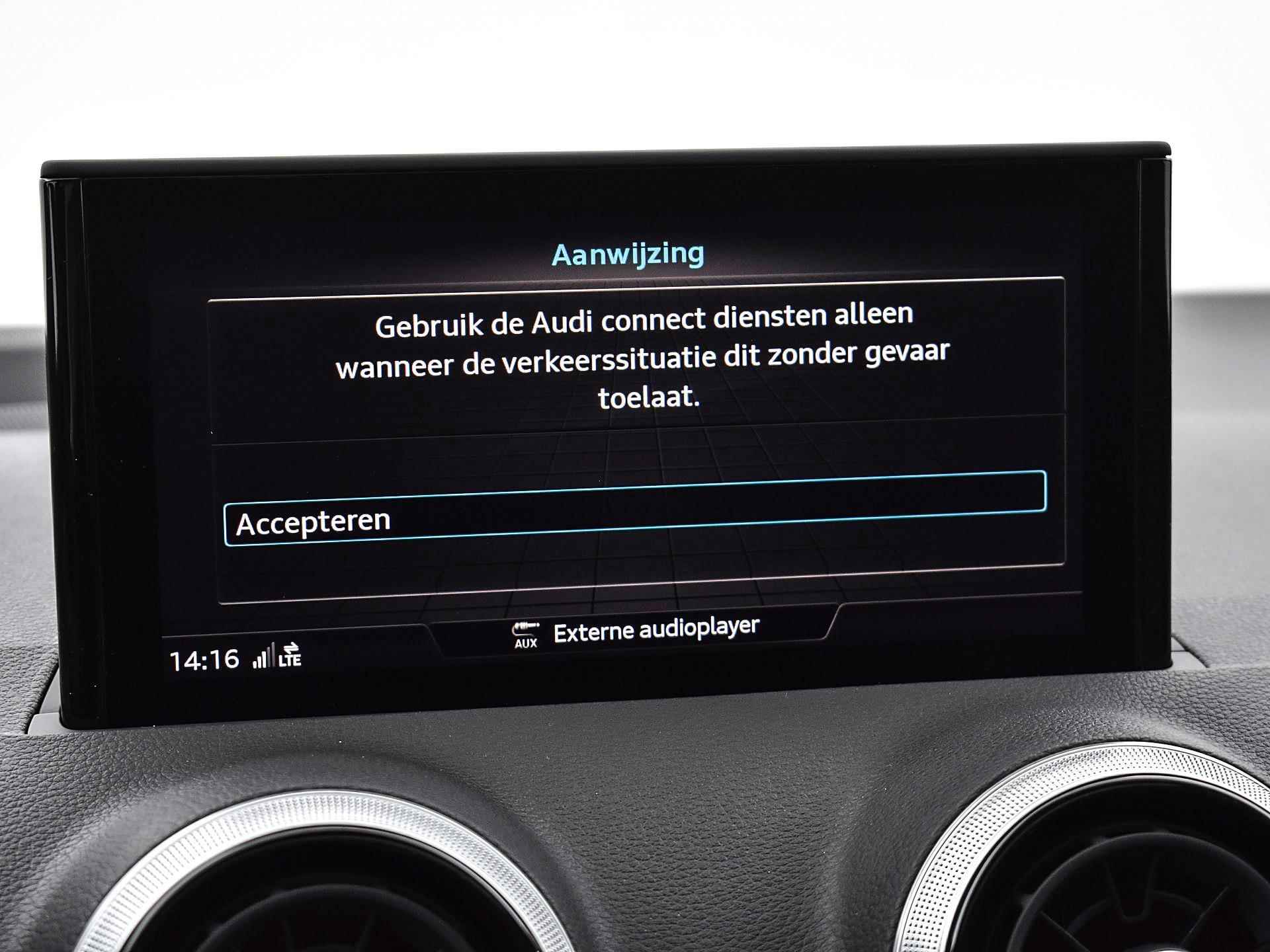 Audi Q2 S Edition 35 TFSI 150 PK · Glazen panoramadak · SONOS Premium 3D · 18" LM Velgen - 28/36