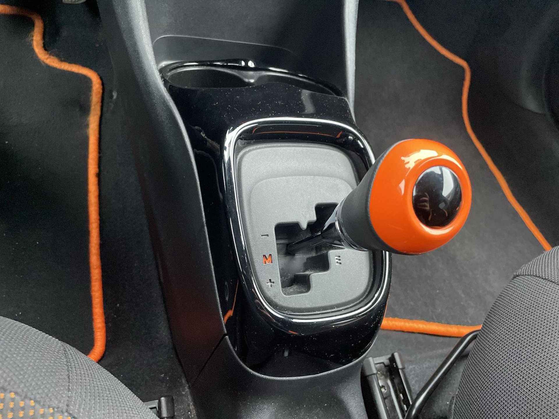 Toyota Aygo 1.0 VVT-i x-JBL - 16/18