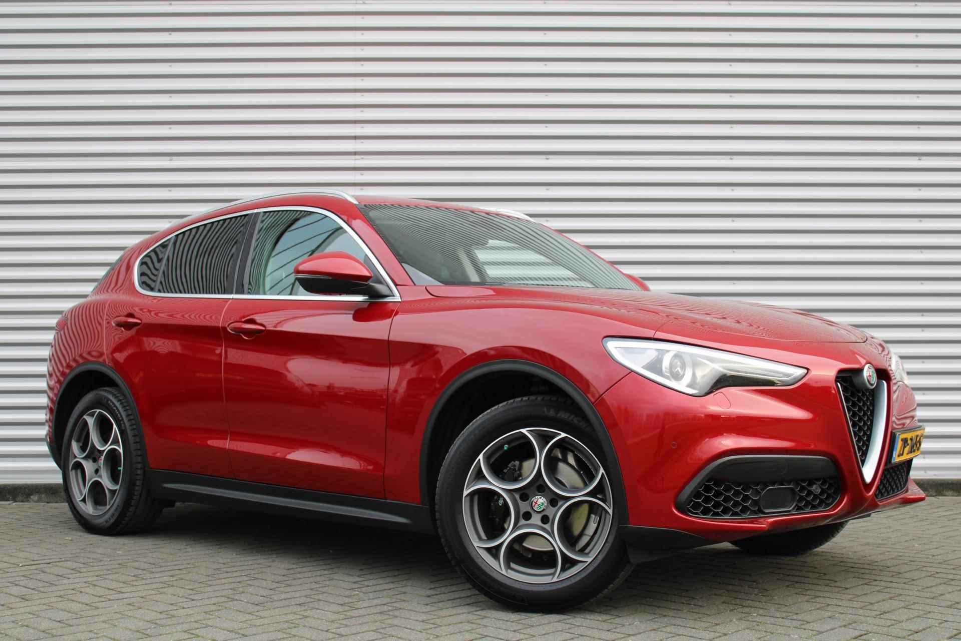 Alfa Romeo Stelvio 2.0 T AWD Super | Navi | Leer | Cruise | 19" LM | Full options | - 4/33