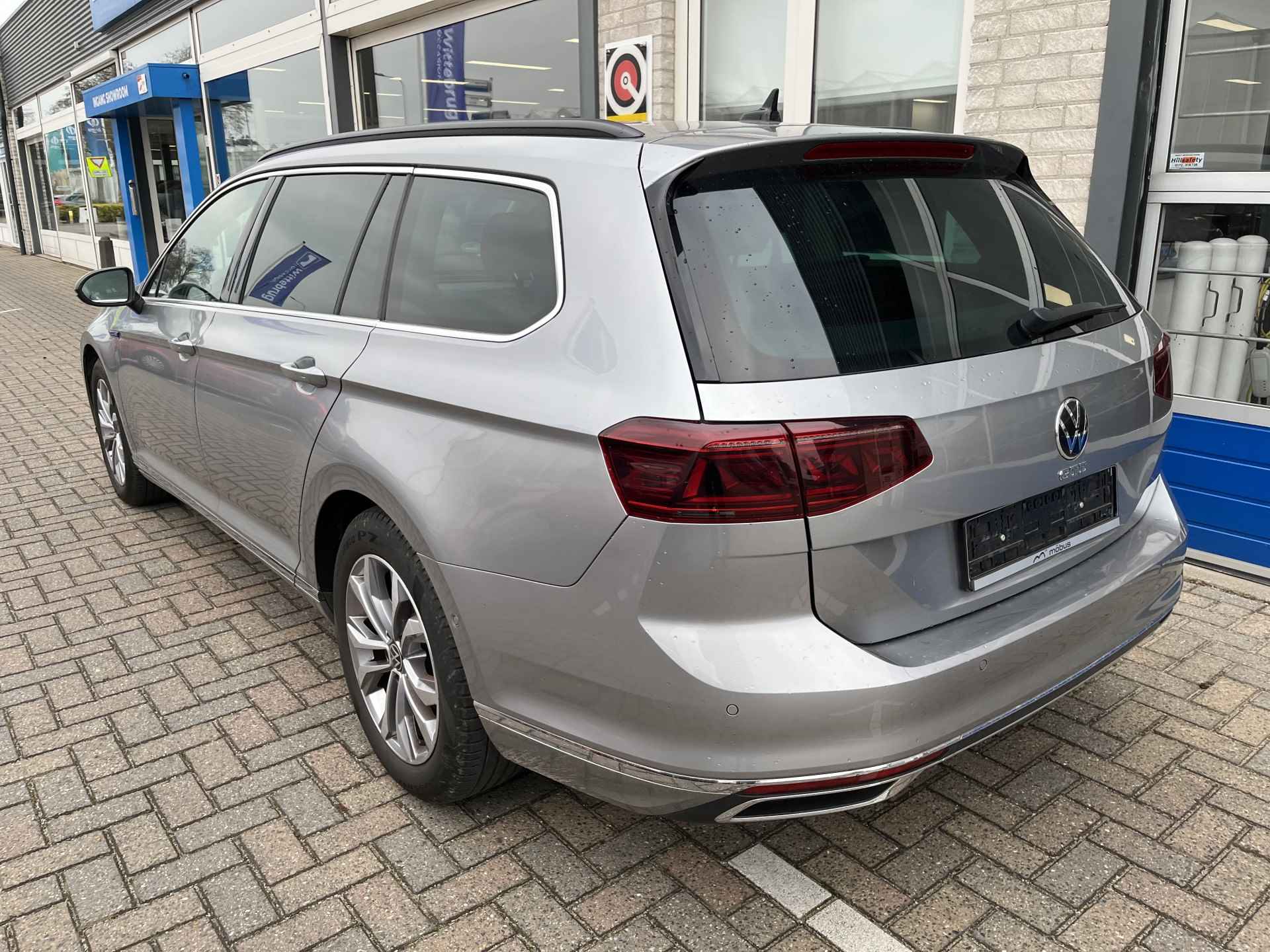 Volkswagen Passat Variant 1.4 TSI PHEV GTE Business / AUTOMAAT/ PANO/ TREKHAAK/ CAMERA/ PARK. SENSOREN/ ERGO COMFORT/ LED/ DODE HOEK/ KEYLESS/ STOELVERWARM./ ADAPT. CRUISE/ APP-CONNECT/ NAVI/ CLIMA/ DAB/ 17" LMV - 6/38