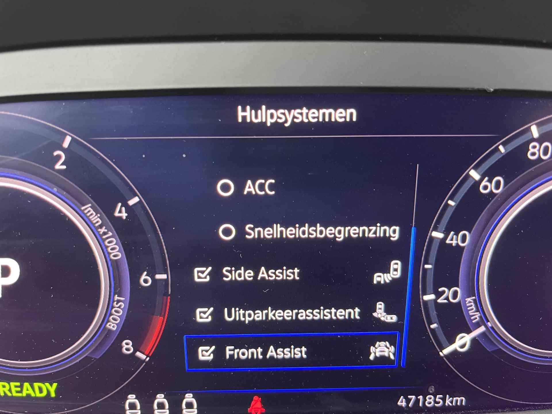 Volkswagen Passat Variant 1.4 TSI PHEV GTE Business / AUTOMAAT/ PANO/ TREKHAAK/ CAMERA/ PARK. SENSOREN/ ERGO COMFORT/ LED/ DODE HOEK/ KEYLESS/ STOELVERWARM./ ADAPT. CRUISE/ APP-CONNECT/ NAVI/ CLIMA/ DAB/ 17" LMV - 17/38