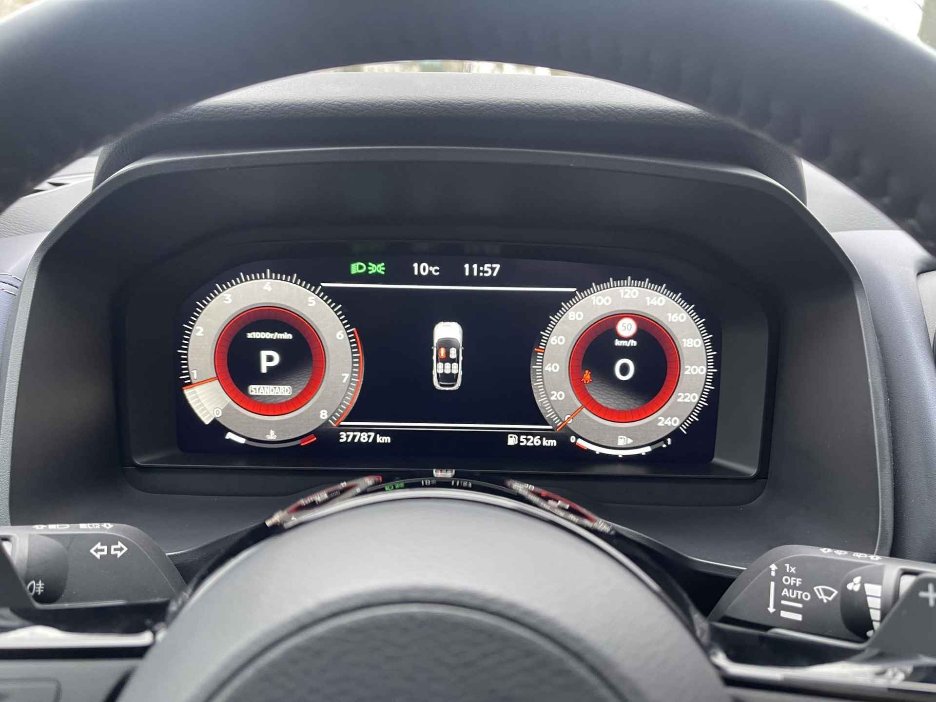 Nissan Qashqai 1.3 MHEV Xtronic Tekna Design + Cold Pack | Panoramadak | Stuur- + Stoelverwarming | 360° Camera | Adapt. Cruise Control | Head-Up Display | Rijklaarprijs! - 30/31