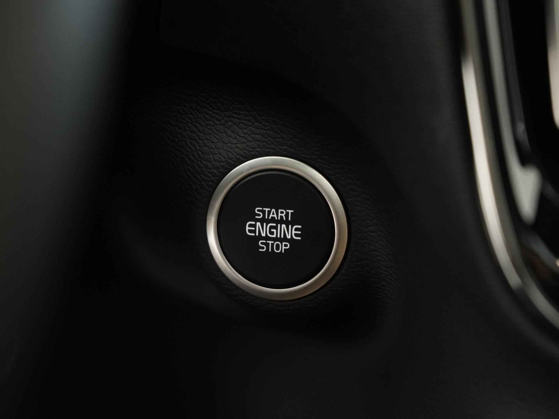 Volvo XC40 1.5 T5 Recharge Inscription | Panoramadak | Mem stoel | Harman/Kardon | Camera |  Zondag Open! - 31/46