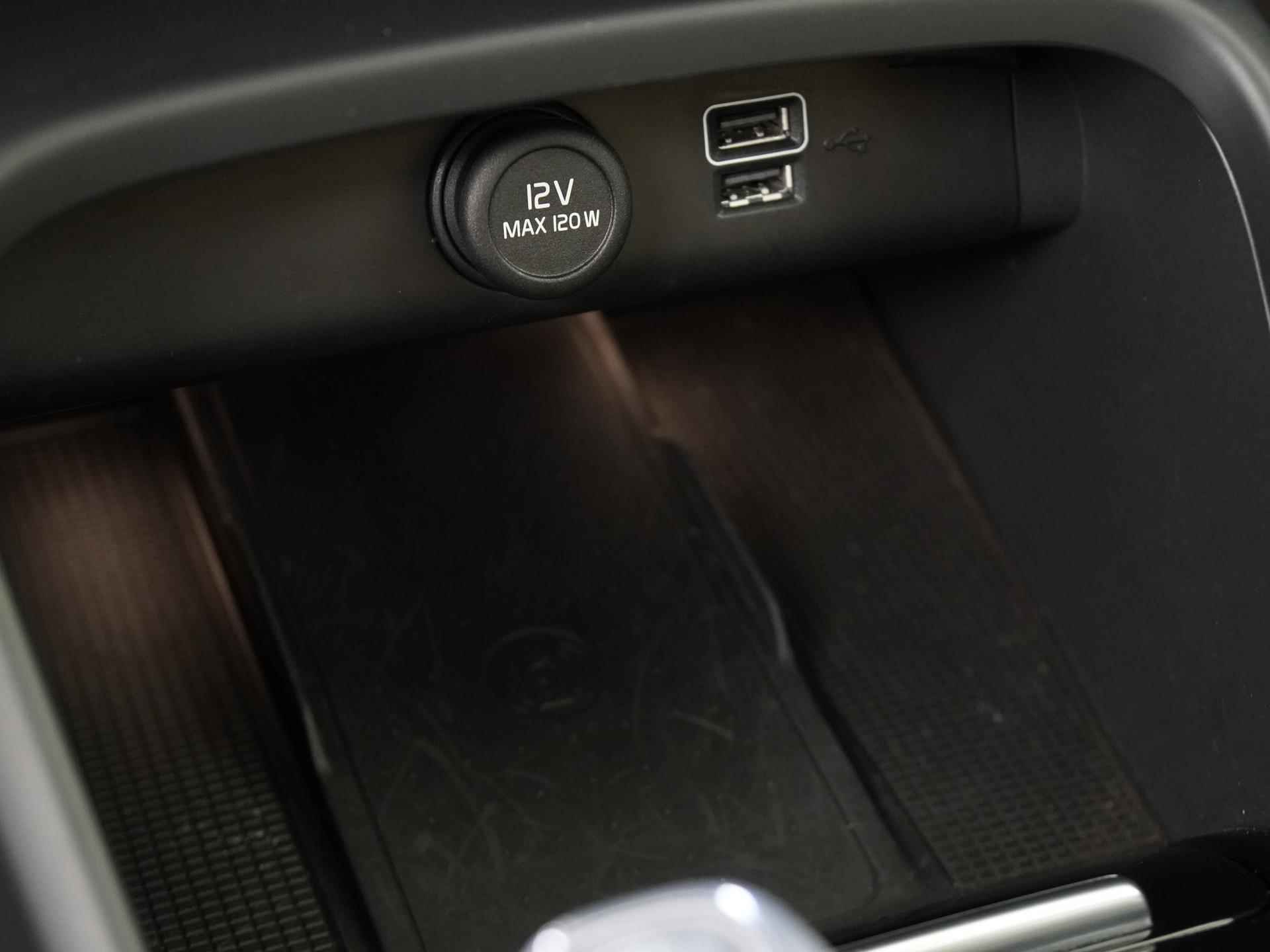 Volvo XC40 1.5 T5 Recharge Inscription | Panoramadak | Mem stoel | Harman/Kardon | Camera |  Zondag Open! - 42/46