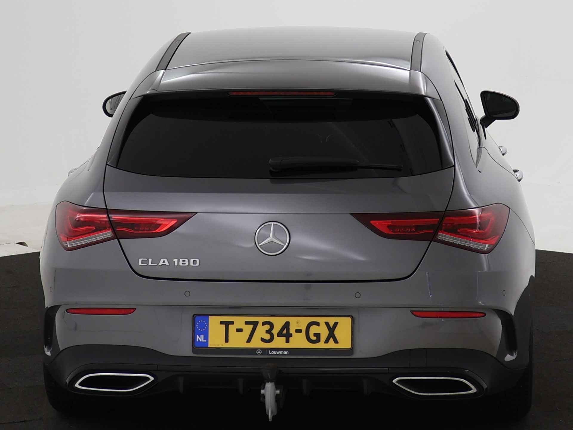 Mercedes-Benz CLA-Klasse Shooting Brake 180 AMG Line | Achteruitrijcamera | Trekhaak | Elektrische Stoelen | Distronic | Inclusief 24 maanden MB Certified garantie voor Europa. - 24/39