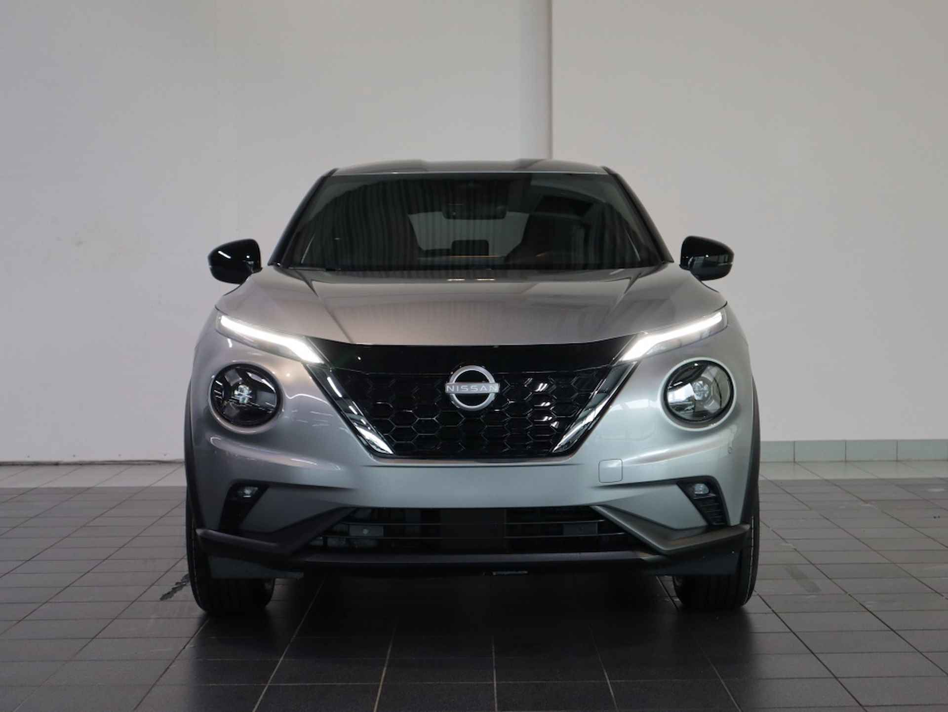 Nissan Juke 1.6 Hyb. N-Connecta - 11/47