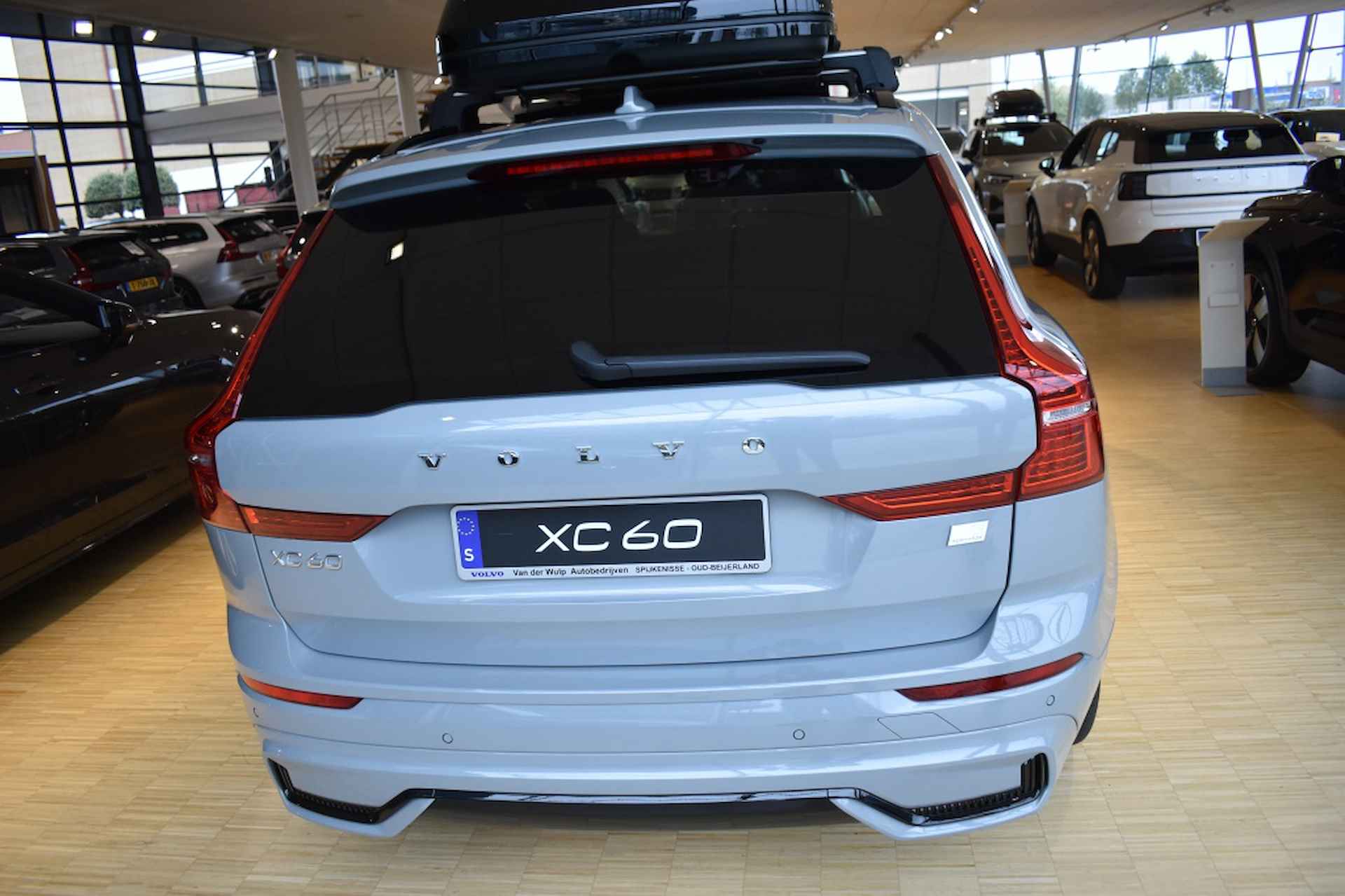 Volvo XC60  T8 AWD Ultimate Dark | Full option | Luchtvering | Bowers en Wil - 35/40