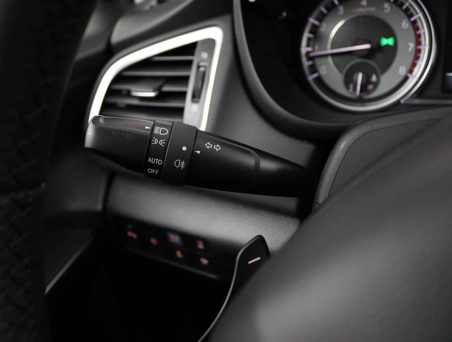 Suzuki S-Cross 1.5 Hybrid Select | Nieuwe auto | 6 Jaar Garantie | Apple Carplay & Android Auto | Keyless Entry | Dodehoek Detectie | Parkeersensoren Rondom | - 26/40