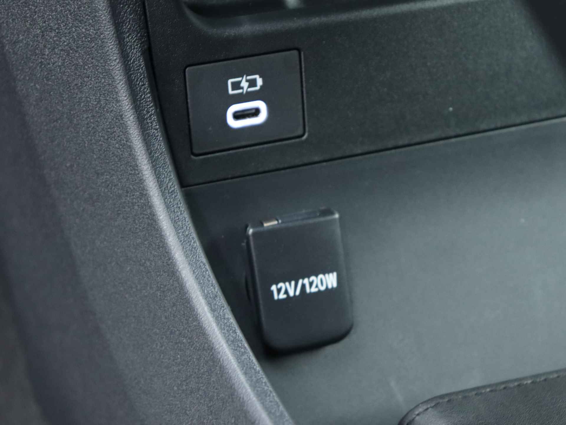Toyota Bz4x Premium 4WD 71 kWh | Panoramadak | Nieuw & Direct Leverbaar - 29/45