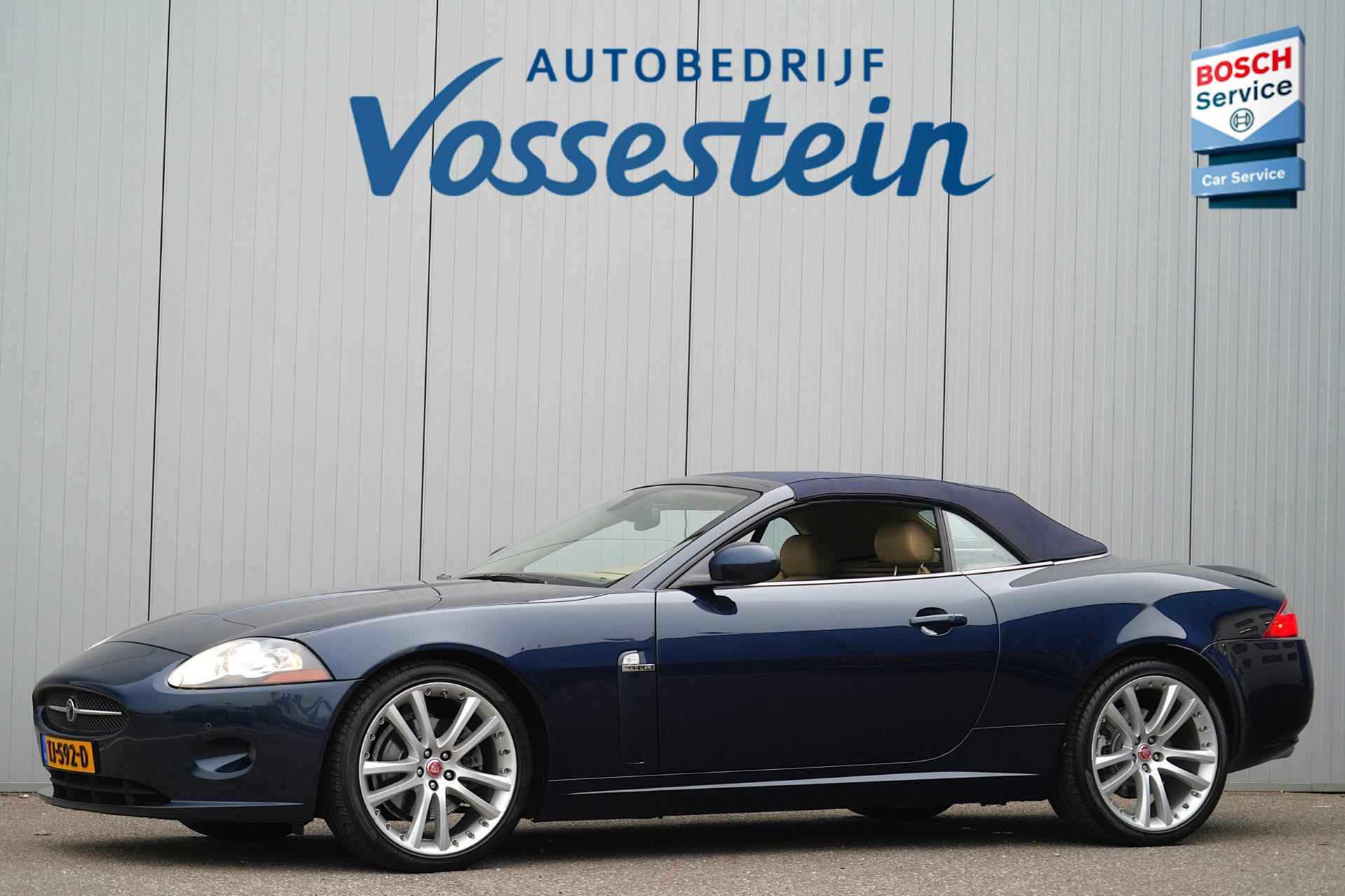 Jaguar XK 4.2 V8 Convertible / Leder / Alpine Audio / Stoelverw. / Stuurverw. / Memory Seats / Elek. Kap - 30/39