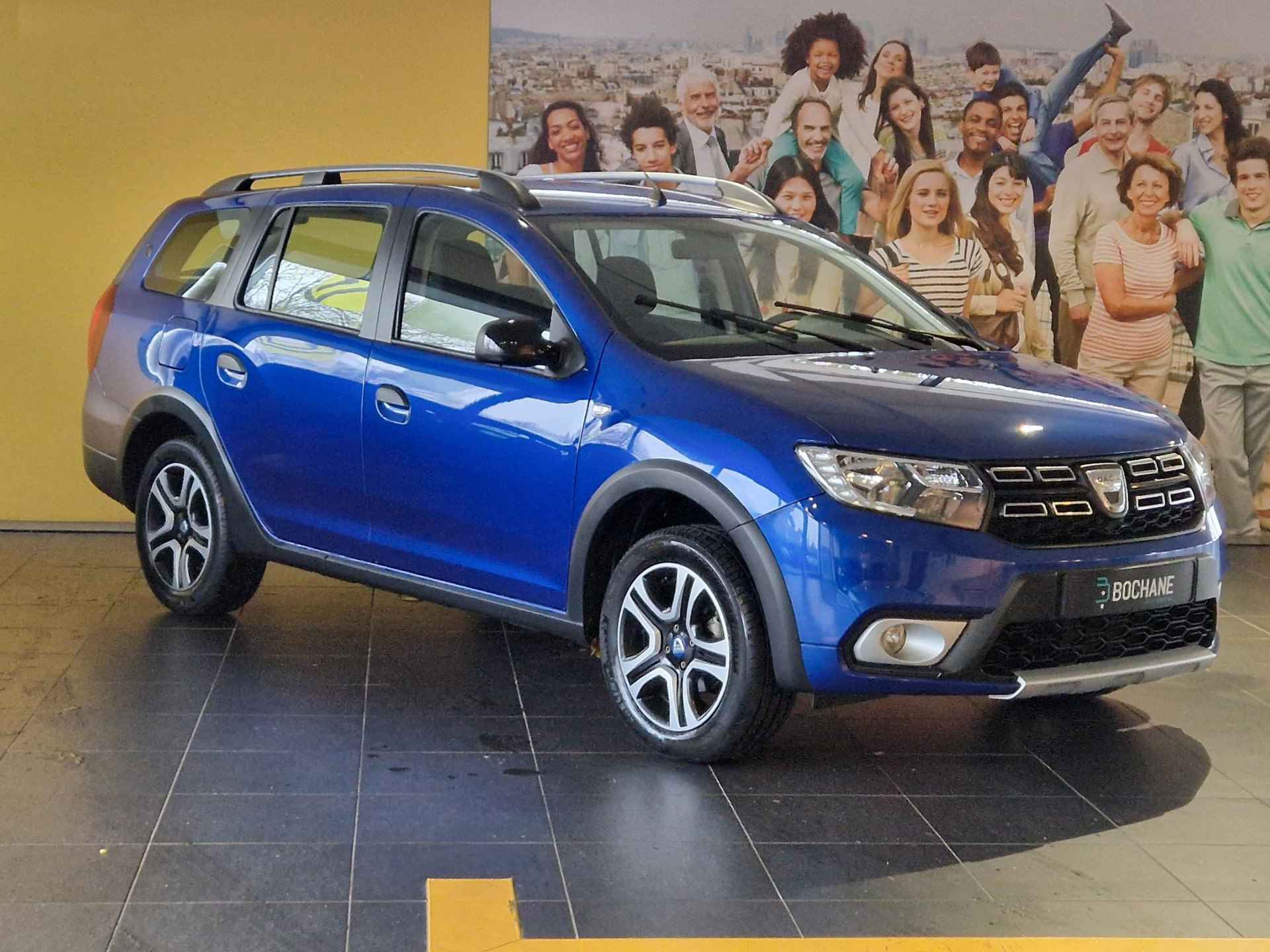 Dacia Logan MCV 1.0 TCe 100 Bi-Fuel Stepway SL 15th Anniv. NAVIGATIE | ACHTERUITRIJCAMERA | PARKEERSENSOREN ACHTER | LAGE KILOMETERSTAND! - 4/24