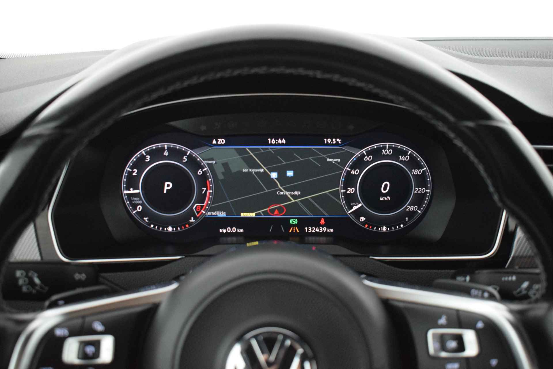 Volkswagen Arteon 1.5 TSI 150pk DSG 2x R-Line Trekhaak Camera Panoramadak Stoelverwarming Led Virtual Cockpit Navigatie - 49/59